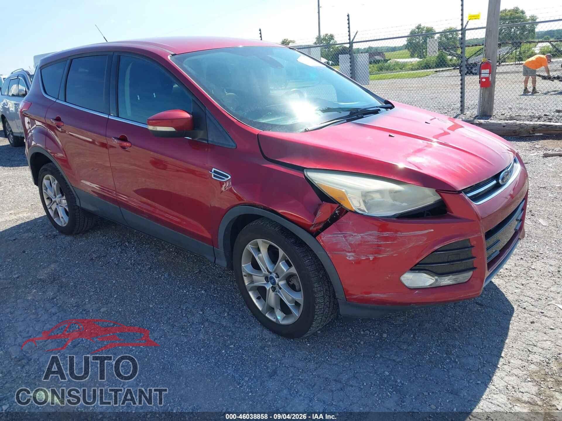 FORD ESCAPE 2013 - 1FMCU9H92DUC38130
