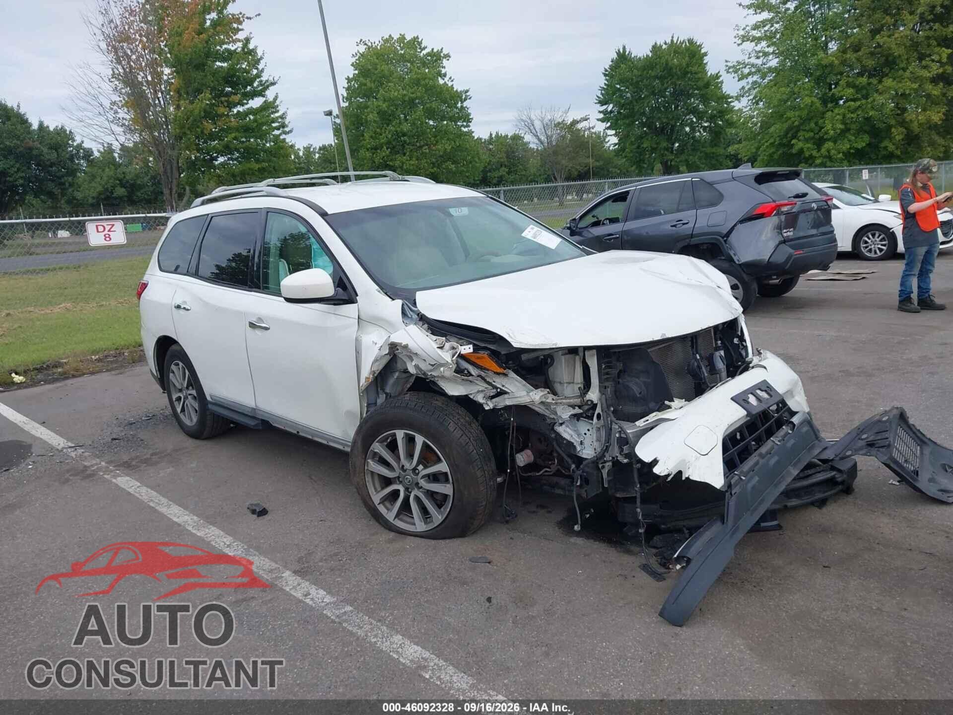 NISSAN PATHFINDER 2013 - 5N1AR2MM8DC633090