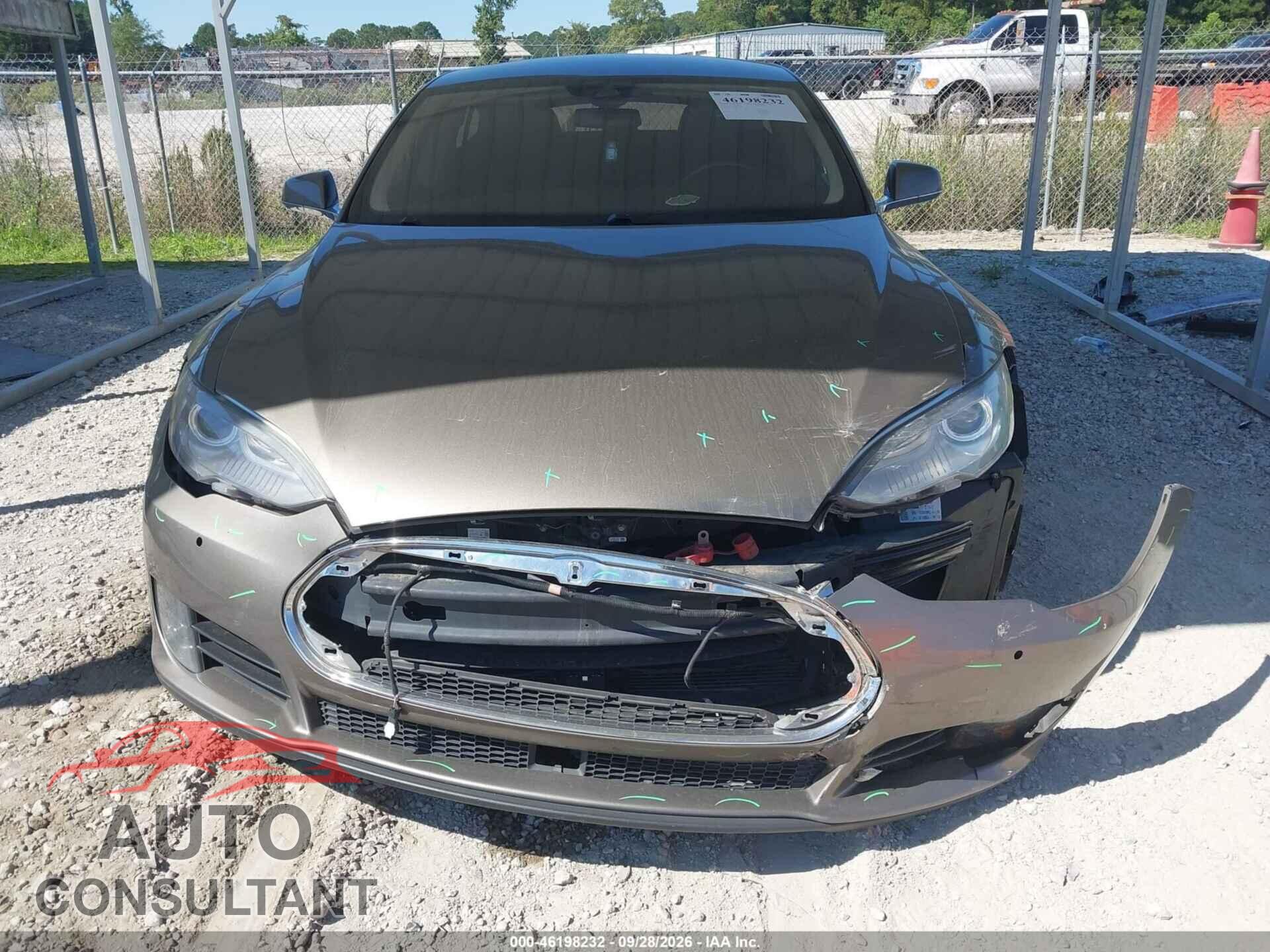 TESLA MODEL S 2015 - 5YJSA1S25FF095885