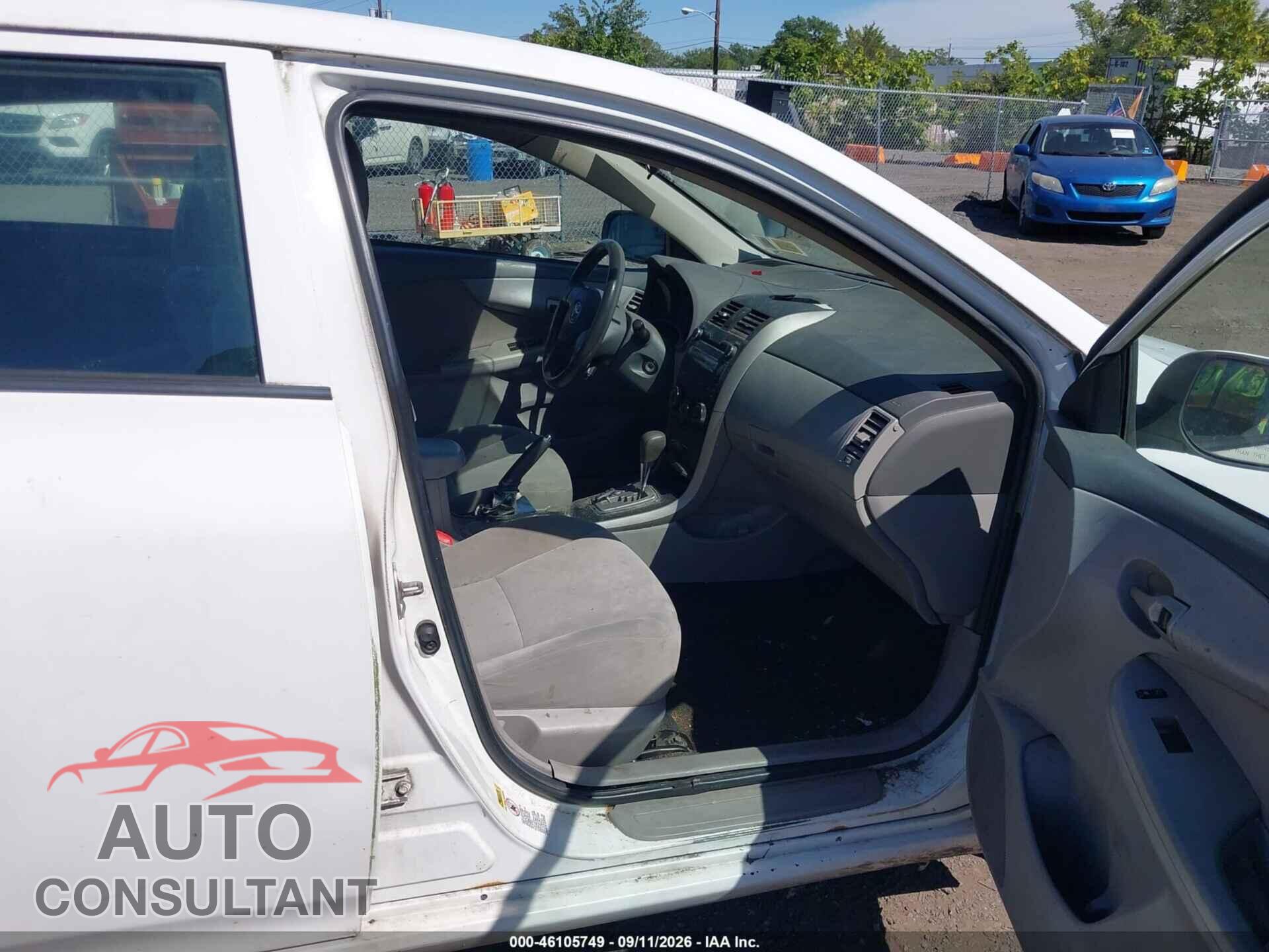 TOYOTA COROLLA 2010 - 2T1BU4EE8AC332011