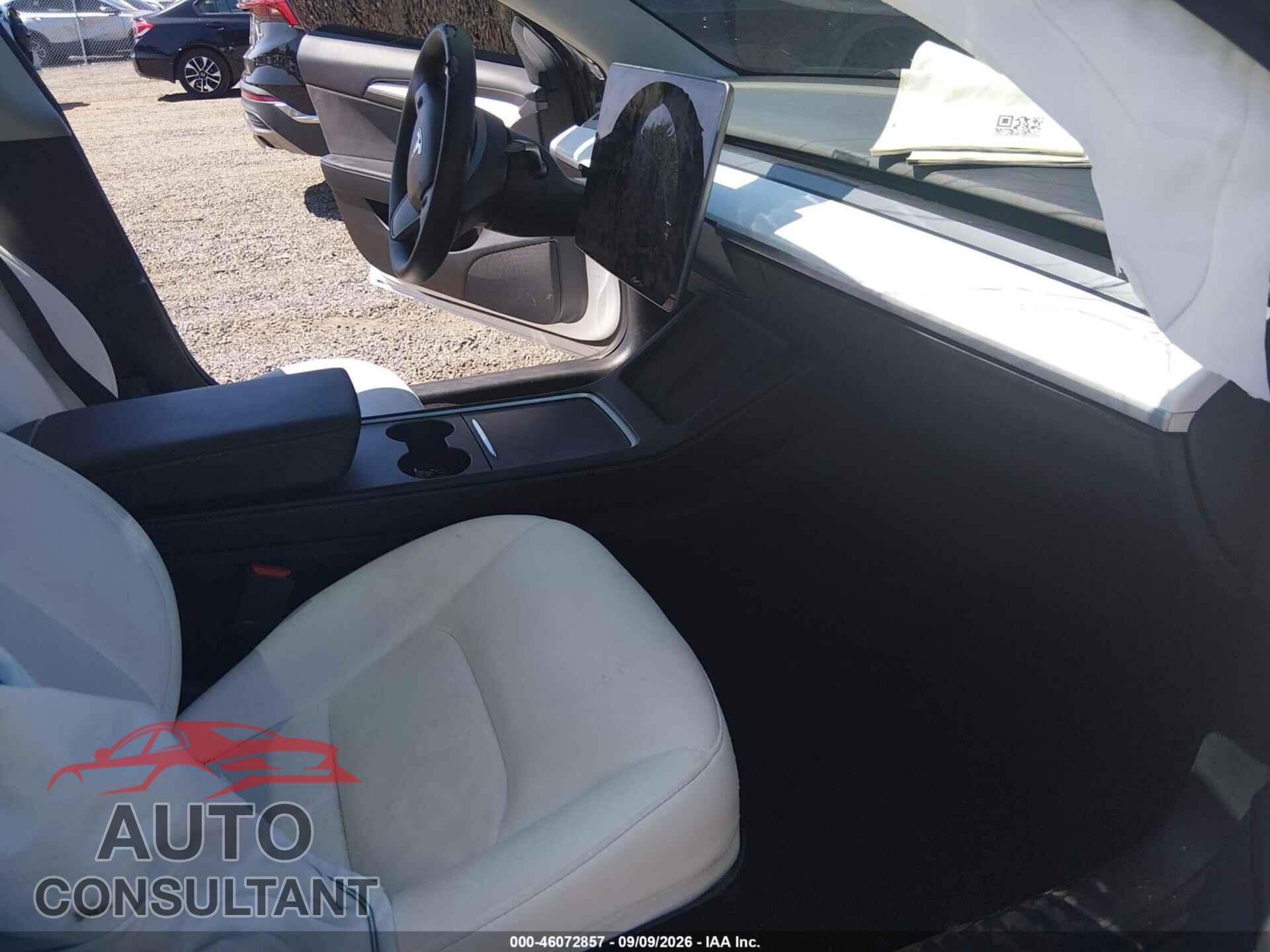 TESLA MODEL 3 2021 - 5YJ3E1EA2MF047253