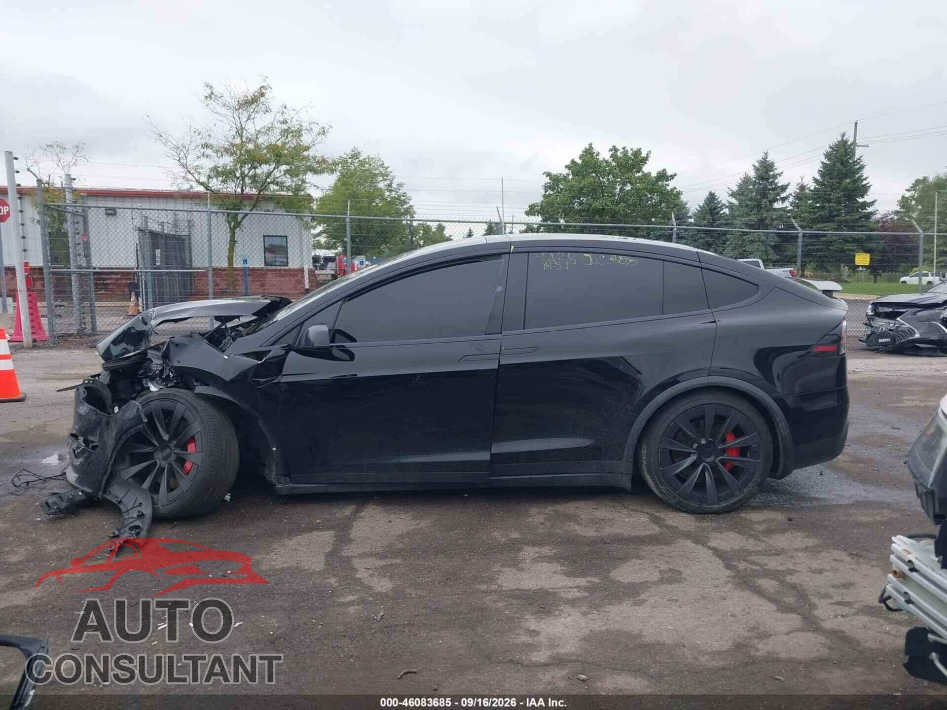 TESLA MODEL X 2023 - 7SAXCBE62PF391875