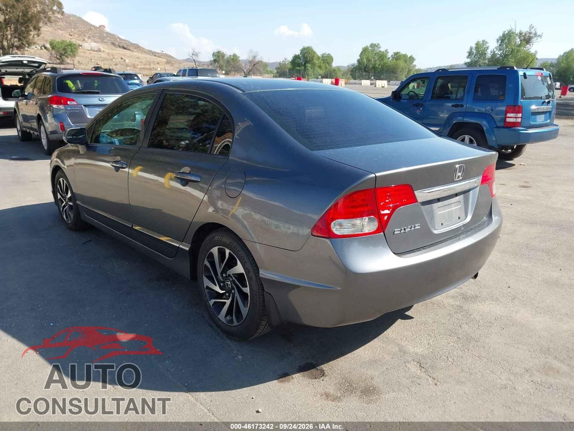 HONDA CIVIC 2010 - 19XFA1F5XAE048565