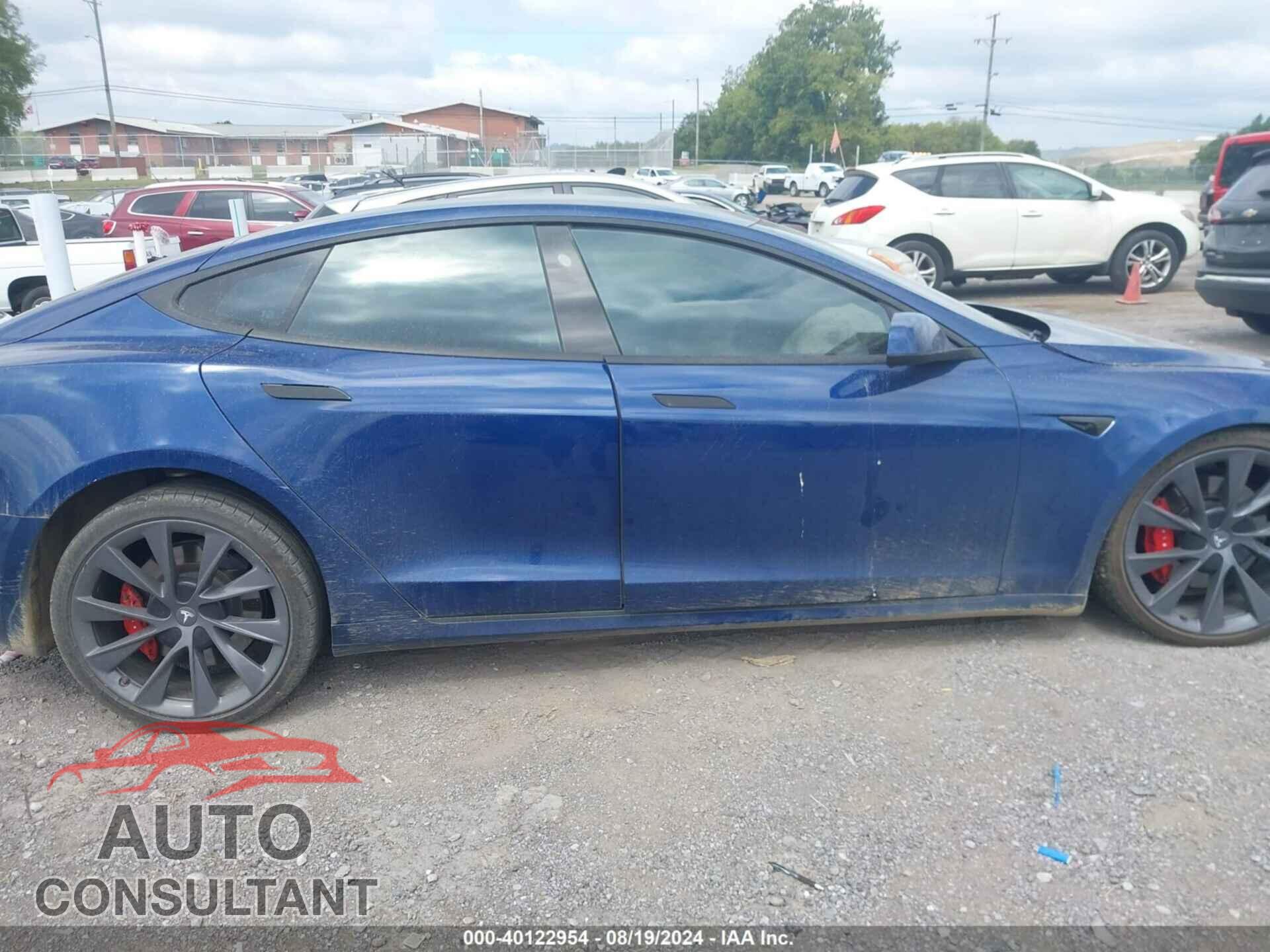 TESLA MODEL S 2019 - 5YJSA1E44KF332373