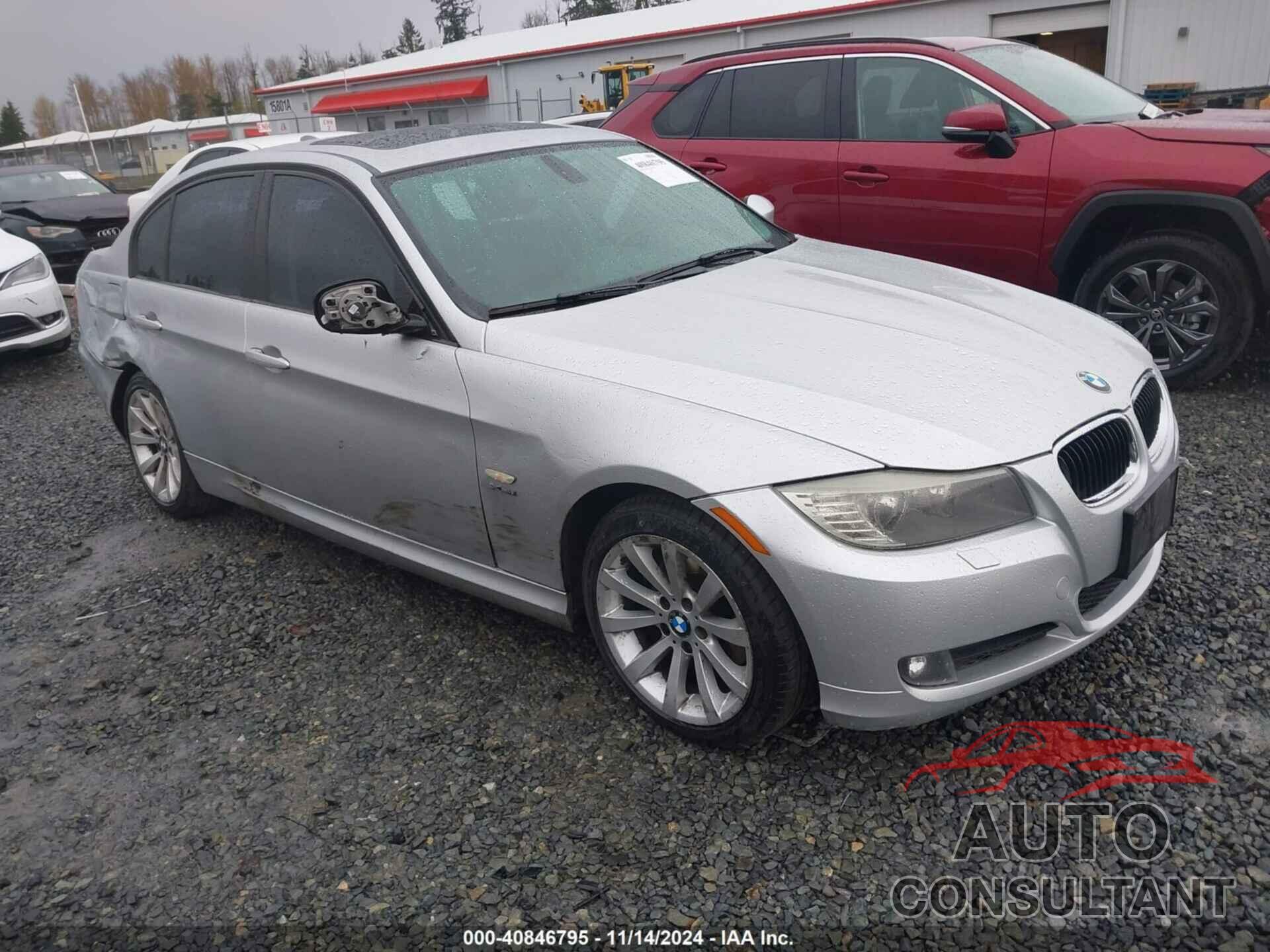 BMW 328I 2011 - WBAPK5G52BNN80393