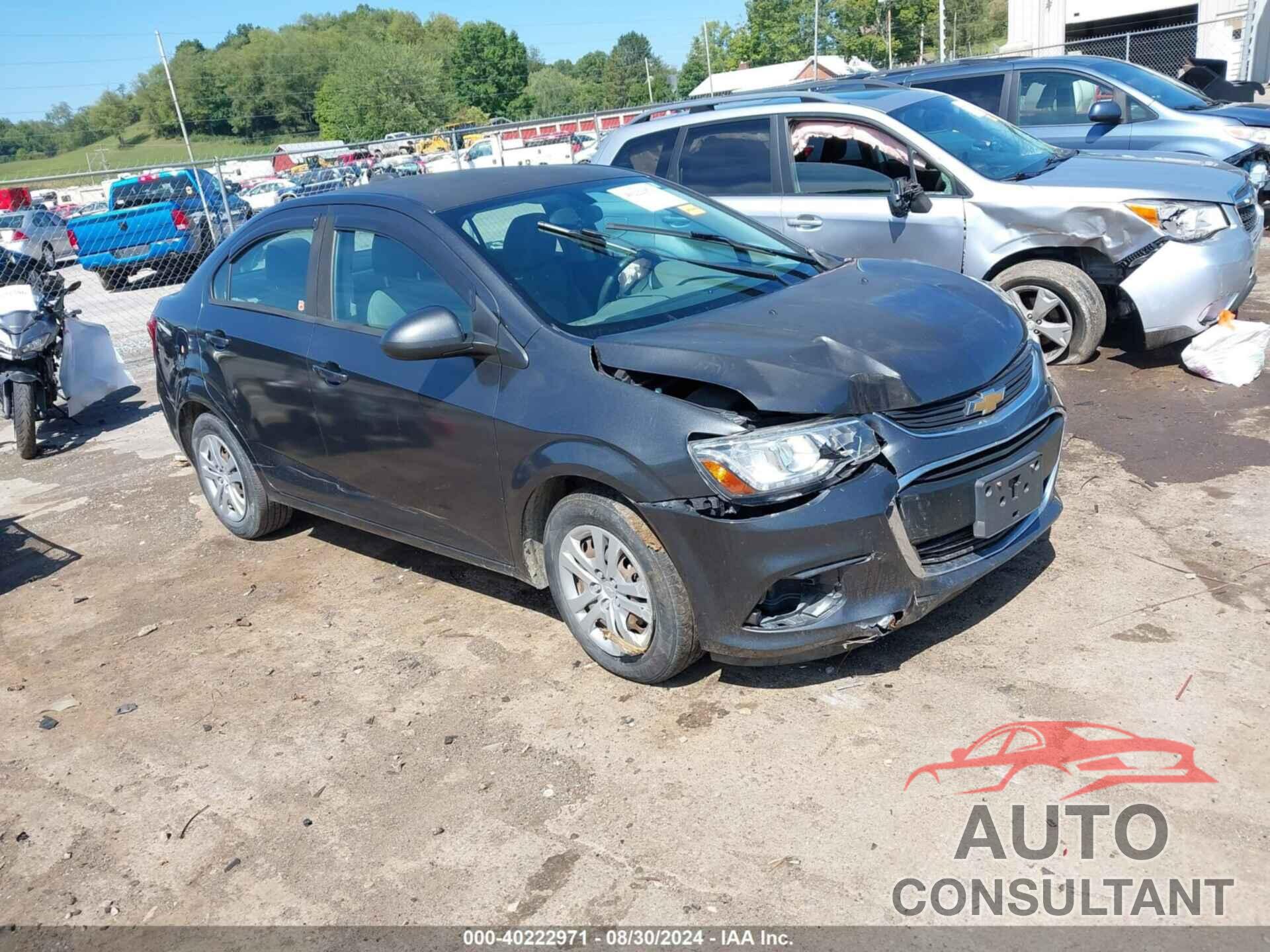 CHEVROLET SONIC 2017 - 1G1JB5SG0H4144957