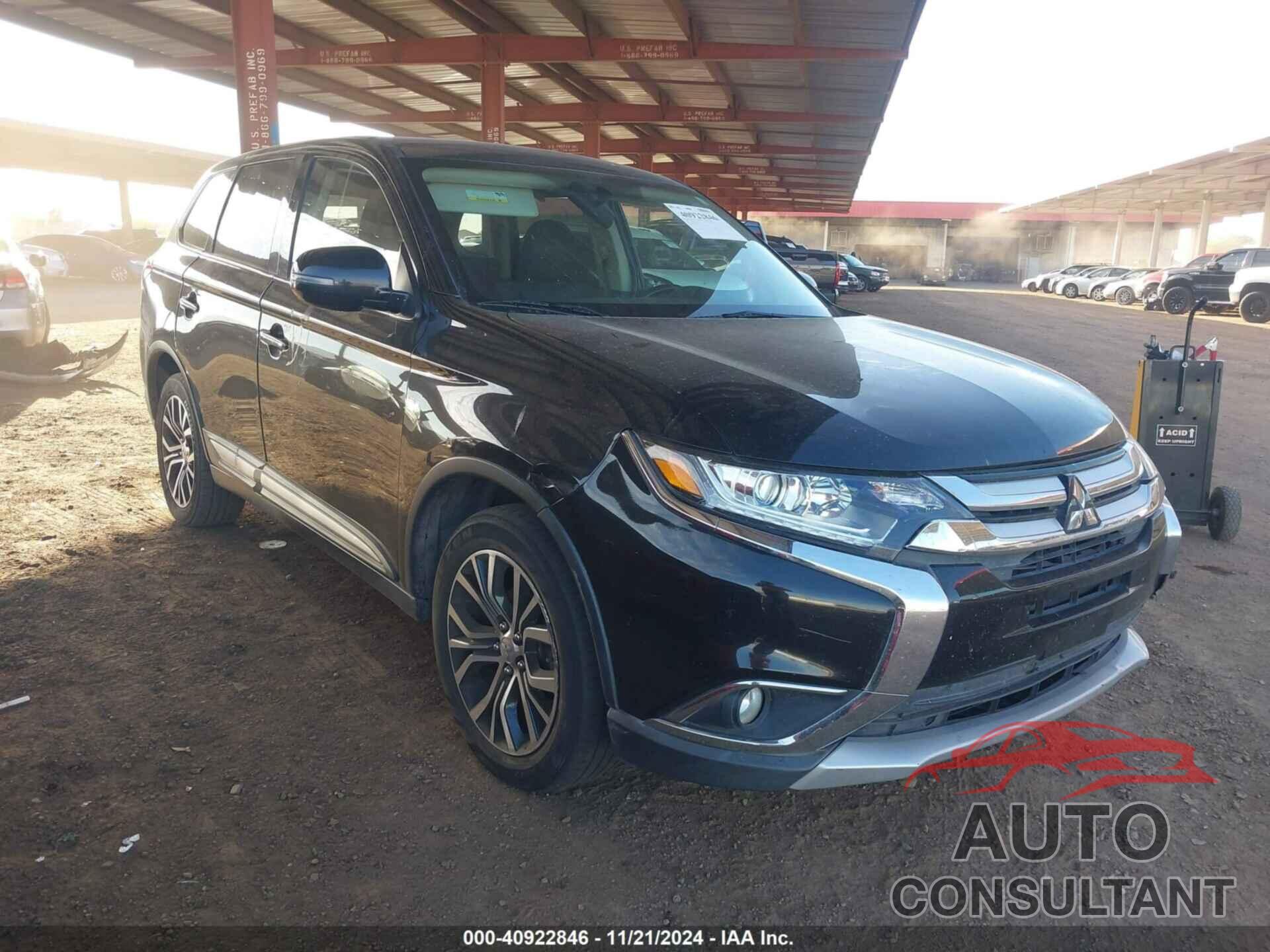 MITSUBISHI OUTLANDER 2018 - JA4AZ3A38JZ054867