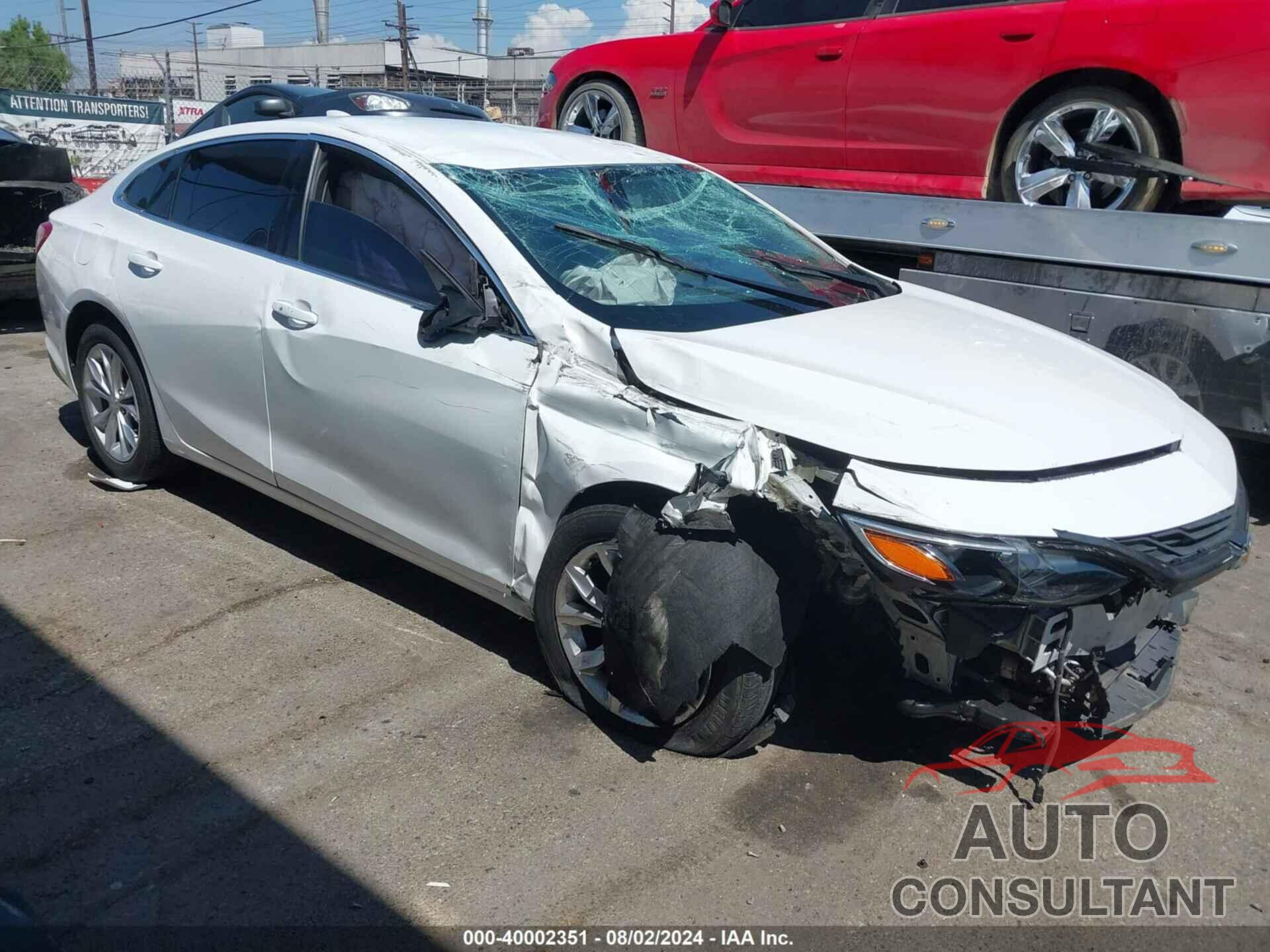 CHEVROLET MALIBU 2020 - 1G1ZD5ST2LF016789