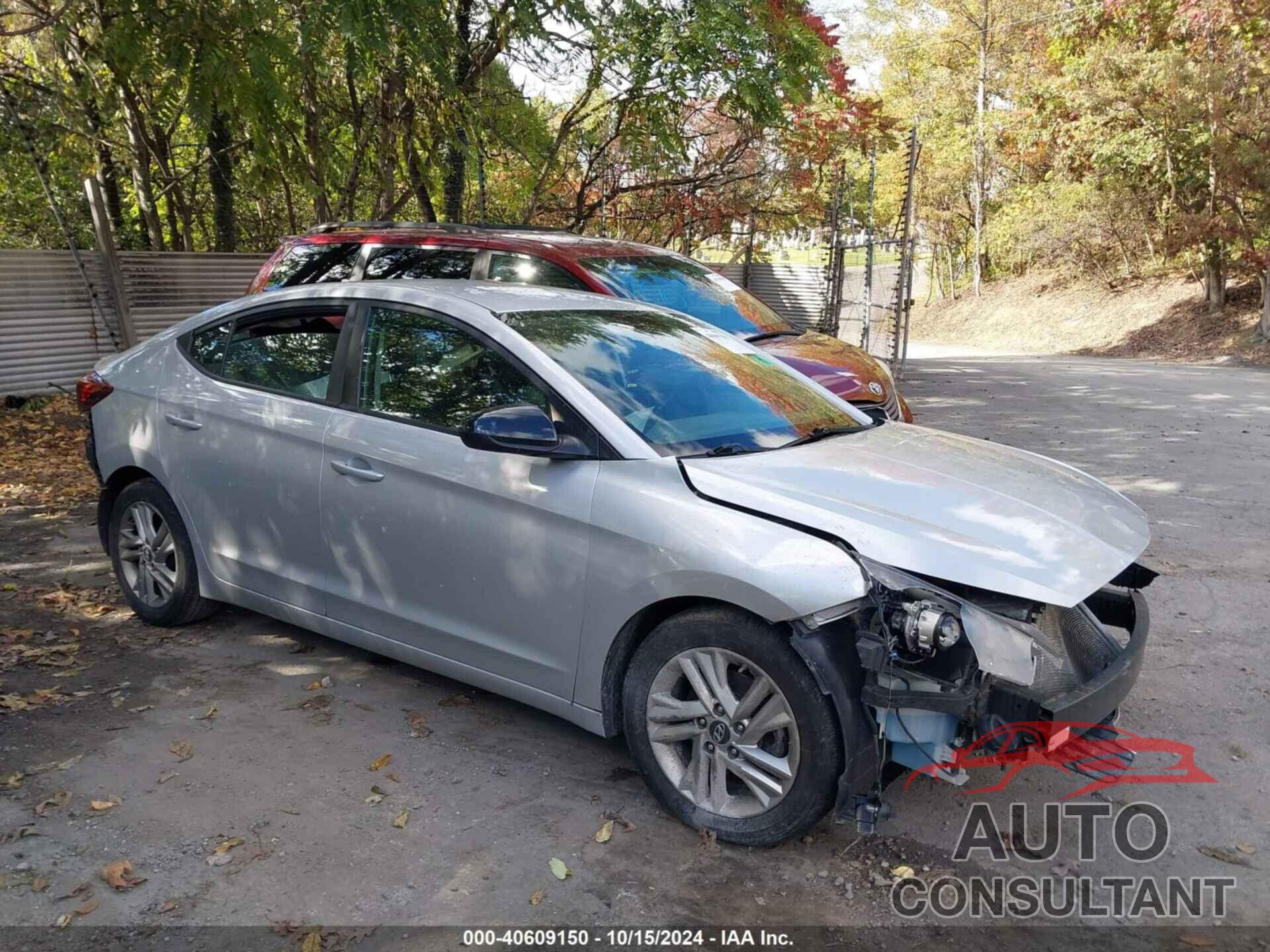 HYUNDAI ELANTRA 2019 - 5NPD84LF6KH427397