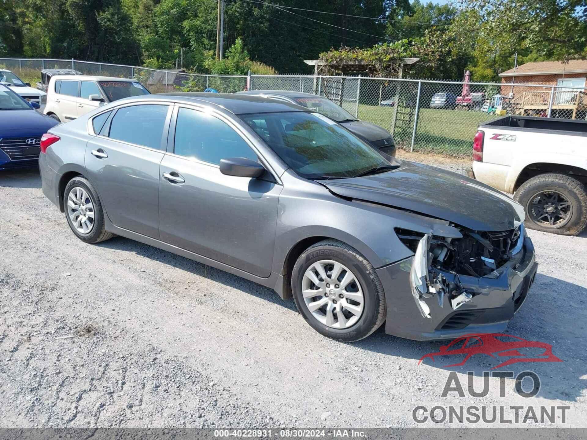 NISSAN ALTIMA 2017 - 1N4AL3AP7HC126719