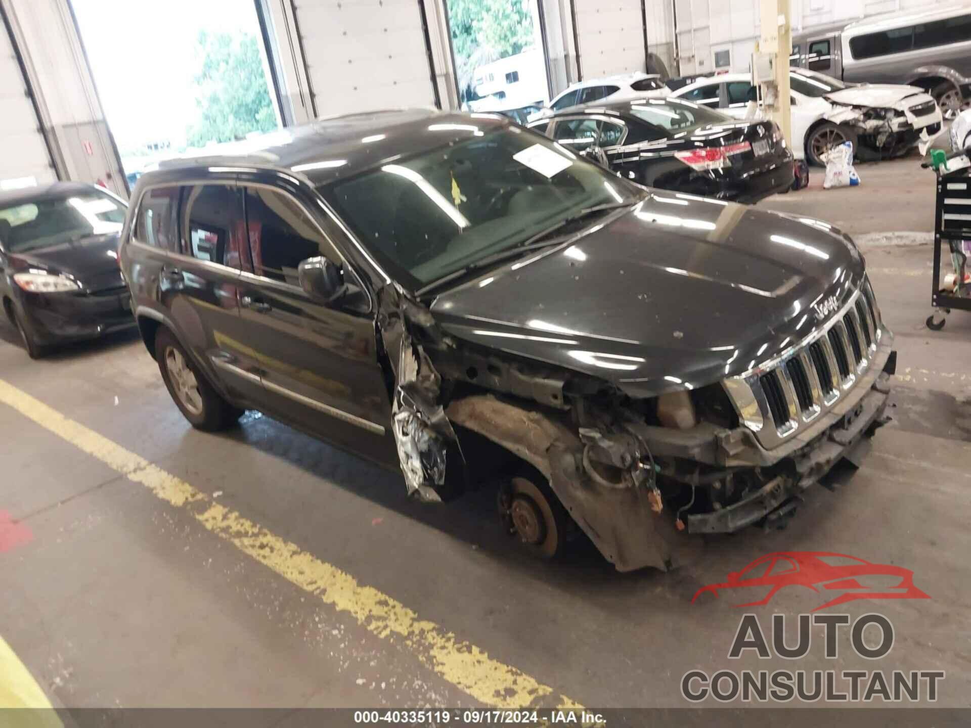 JEEP GRAND CHEROKEE 2011 - 1J4RR4GG9BC566578