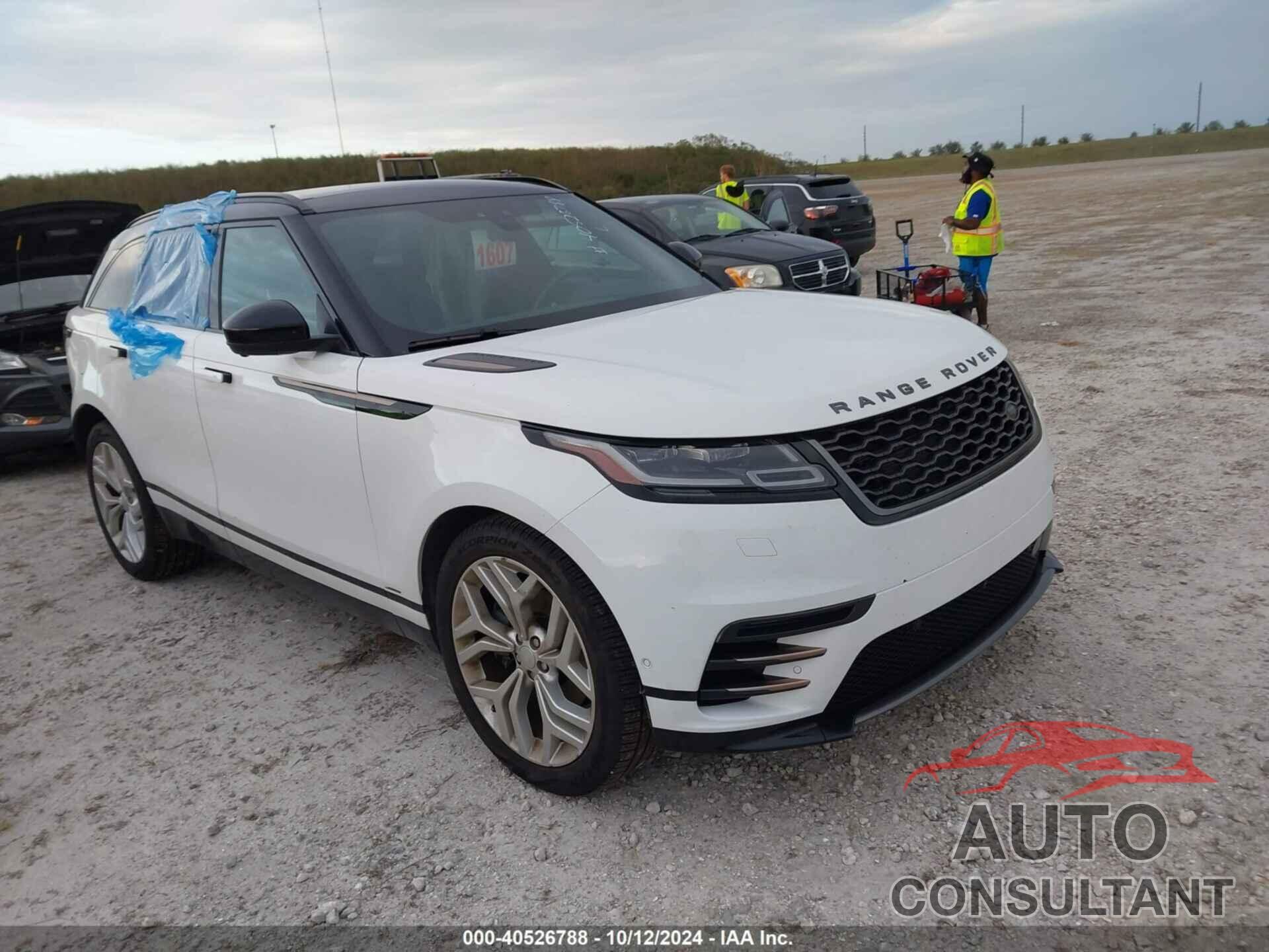 LAND ROVER RANGE ROVER VELAR 2019 - SALYL2FV7KA214272
