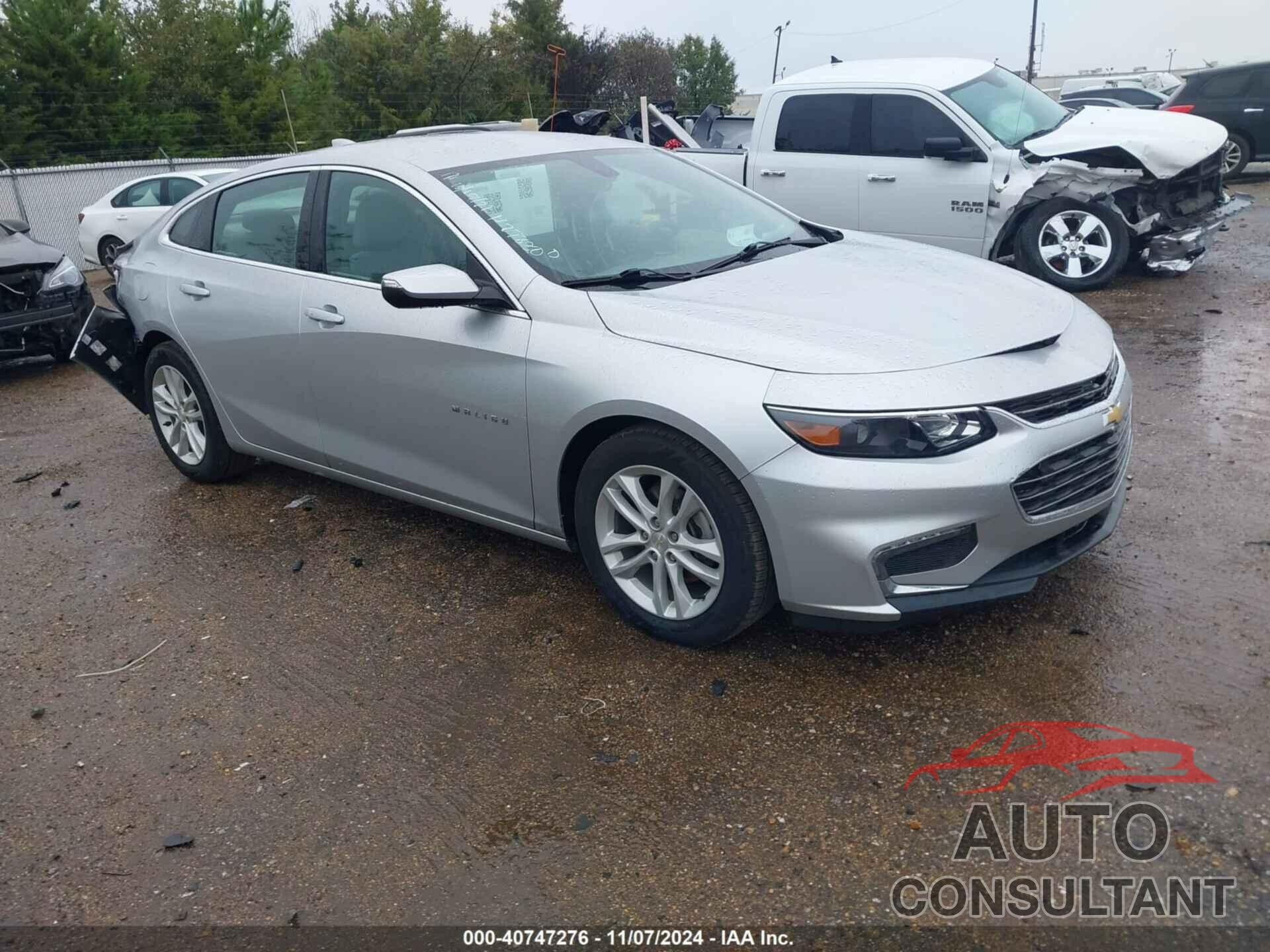 CHEVROLET MALIBU 2018 - 1G1ZD5ST3JF137098