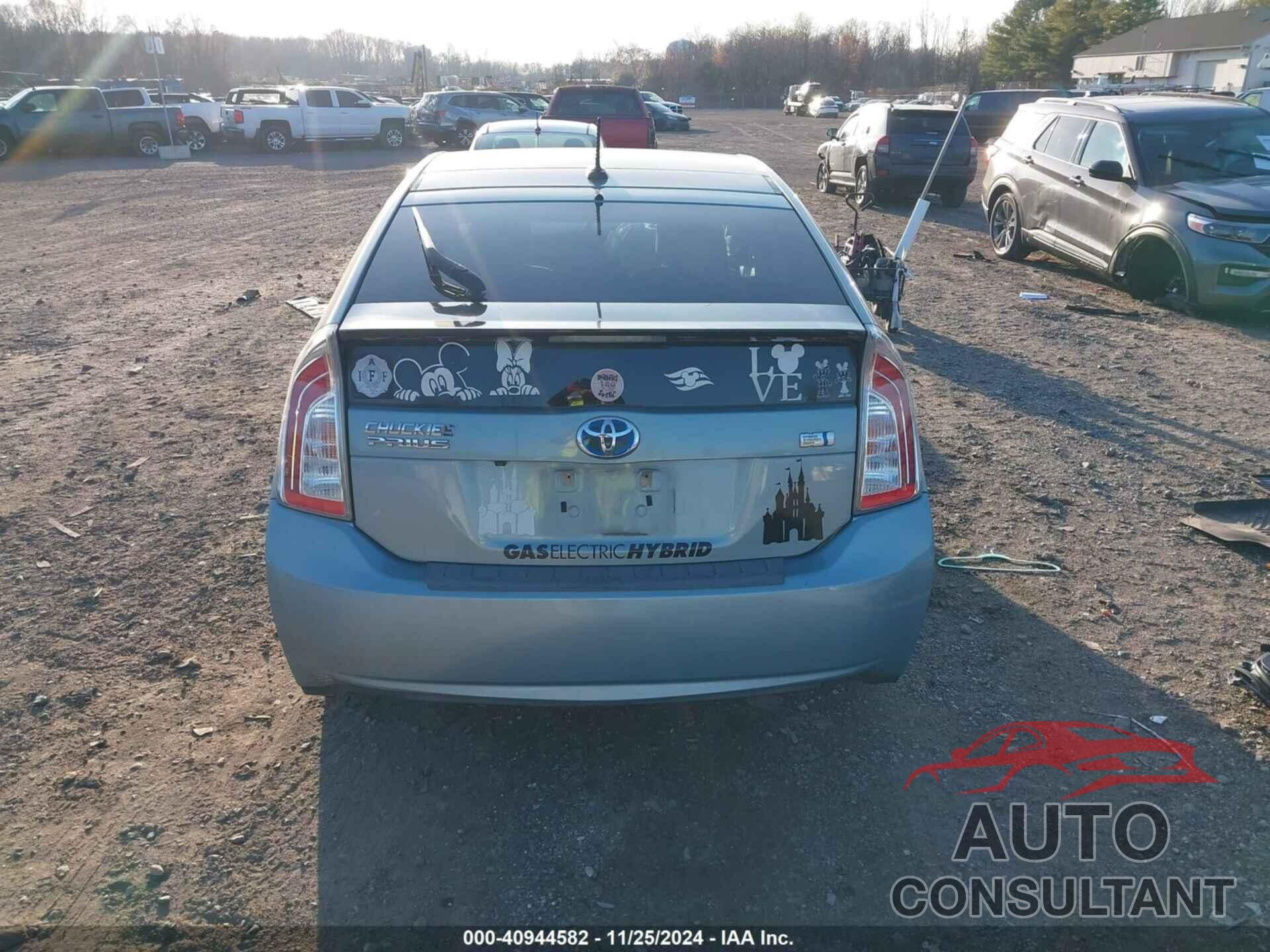 TOYOTA PRIUS 2015 - JTDKN3DU1F1891914