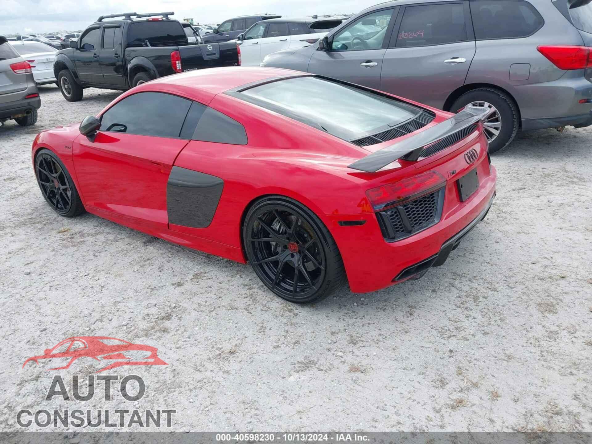 AUDI R8 2018 - WUAKBAFX2J7902027