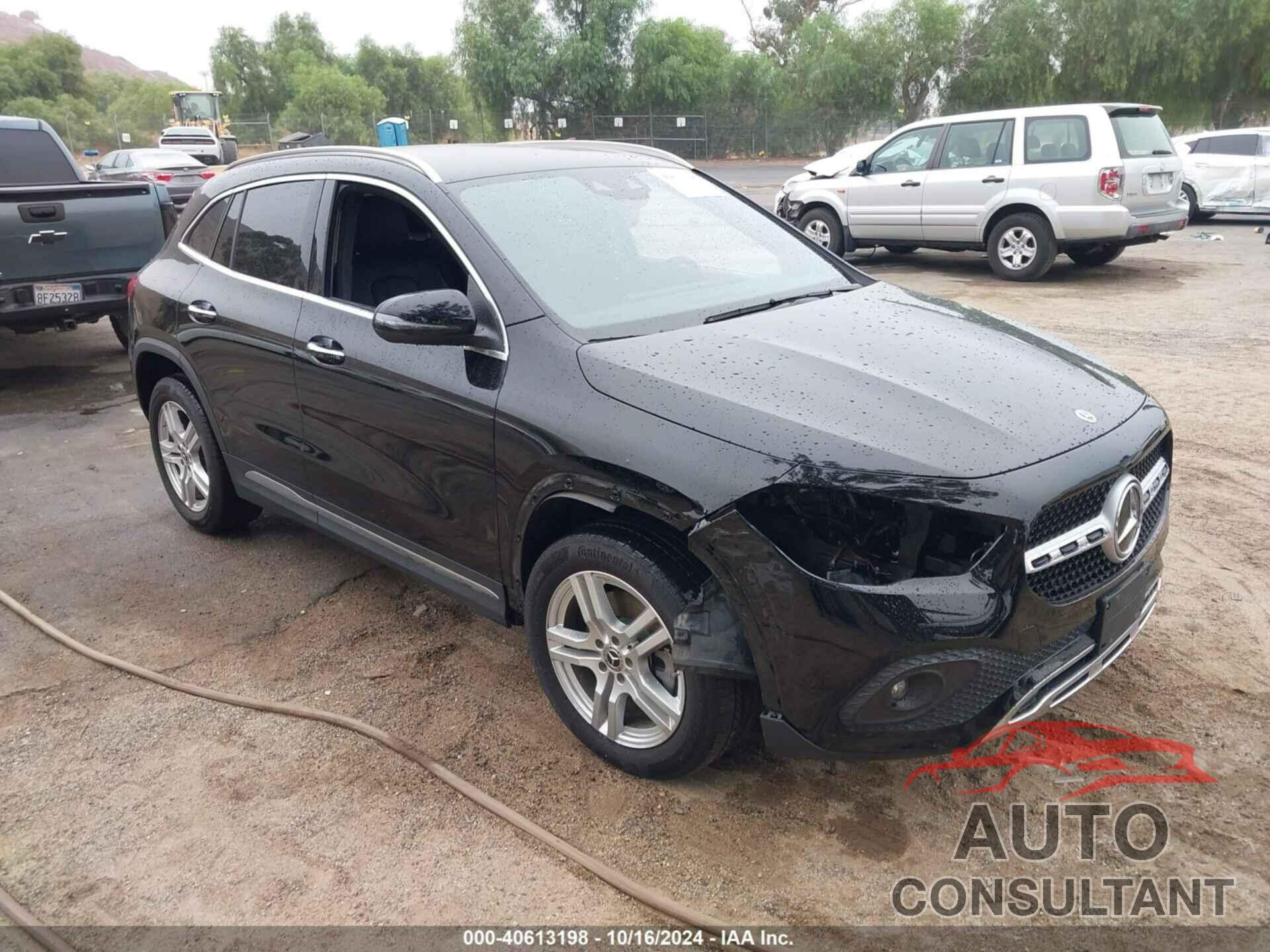 MERCEDES-BENZ GLA 250 2023 - W1N4N4HB2PJ498540