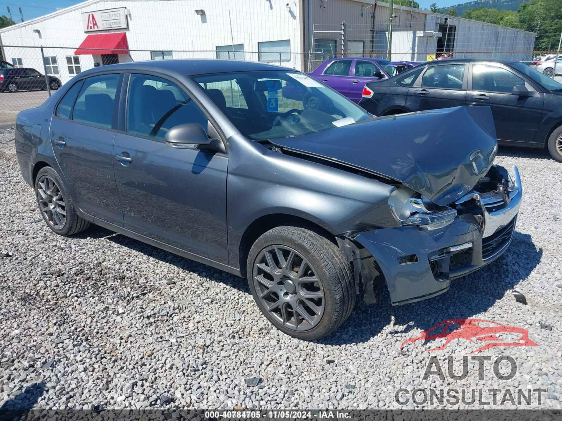VOLKSWAGEN JETTA 2010 - 3VWJX7AJ3AM080082