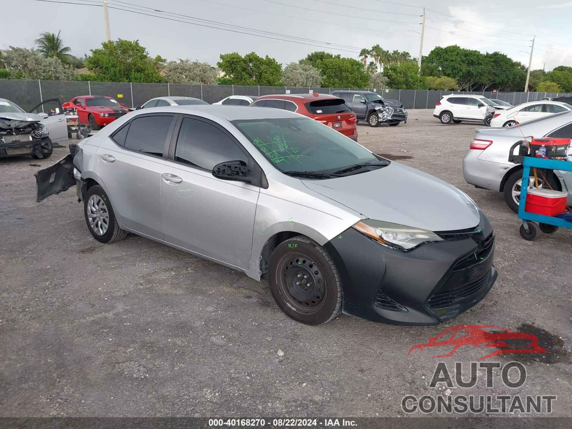TOYOTA COROLLA 2017 - 5YFBURHE2HP631884