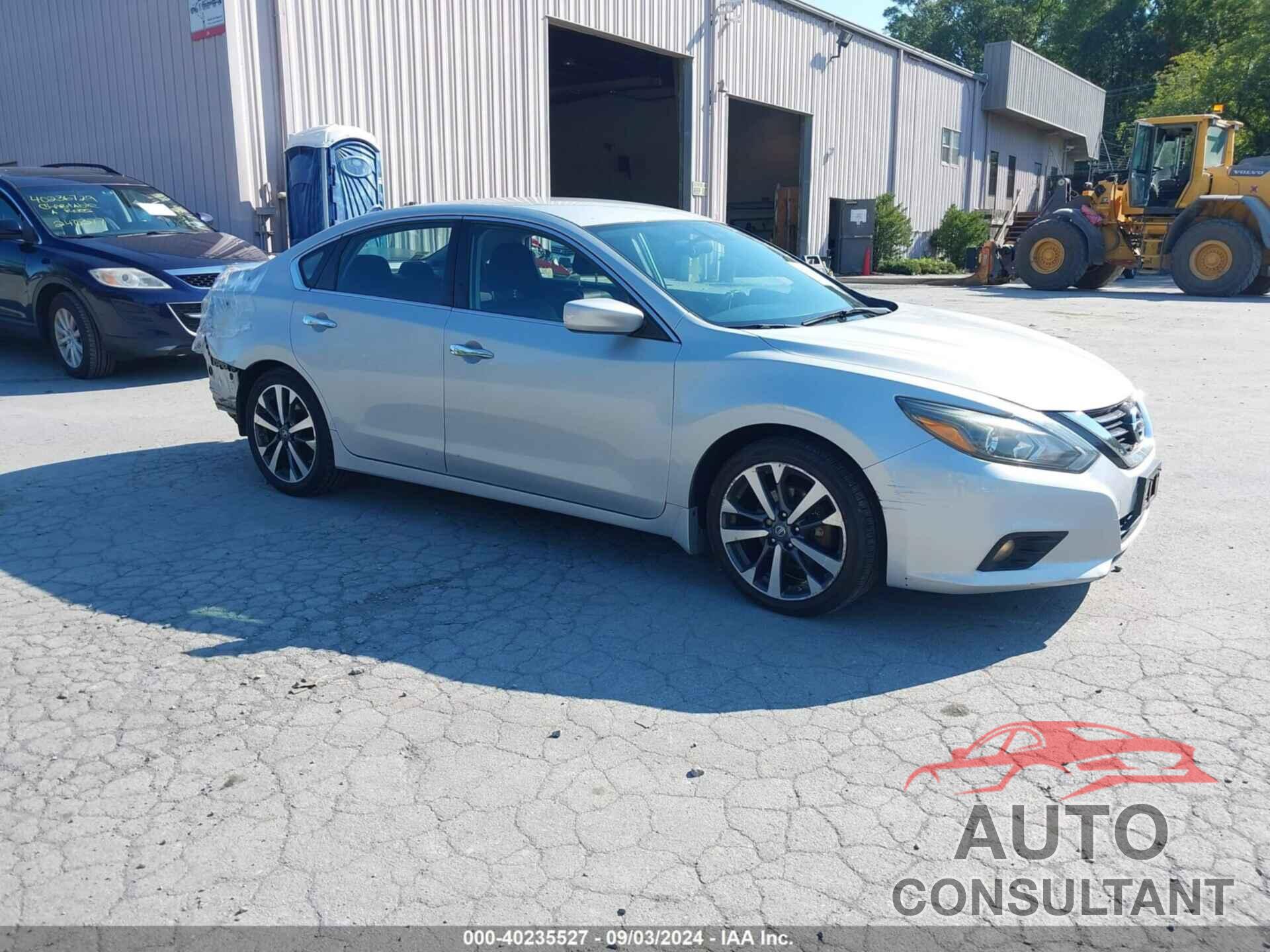 NISSAN ALTIMA 2017 - 1N4AL3AP5HN359342