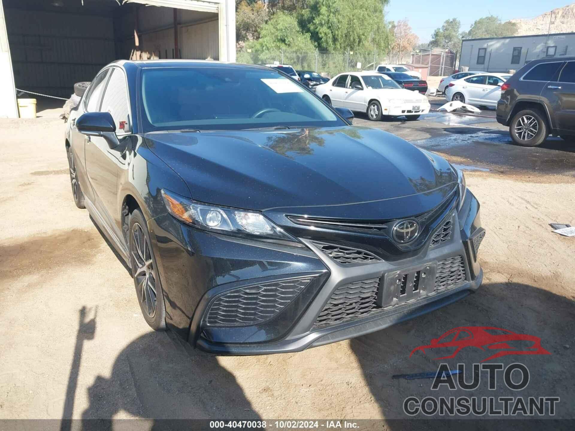 TOYOTA CAMRY 2023 - 4T1G11AK9PU751355