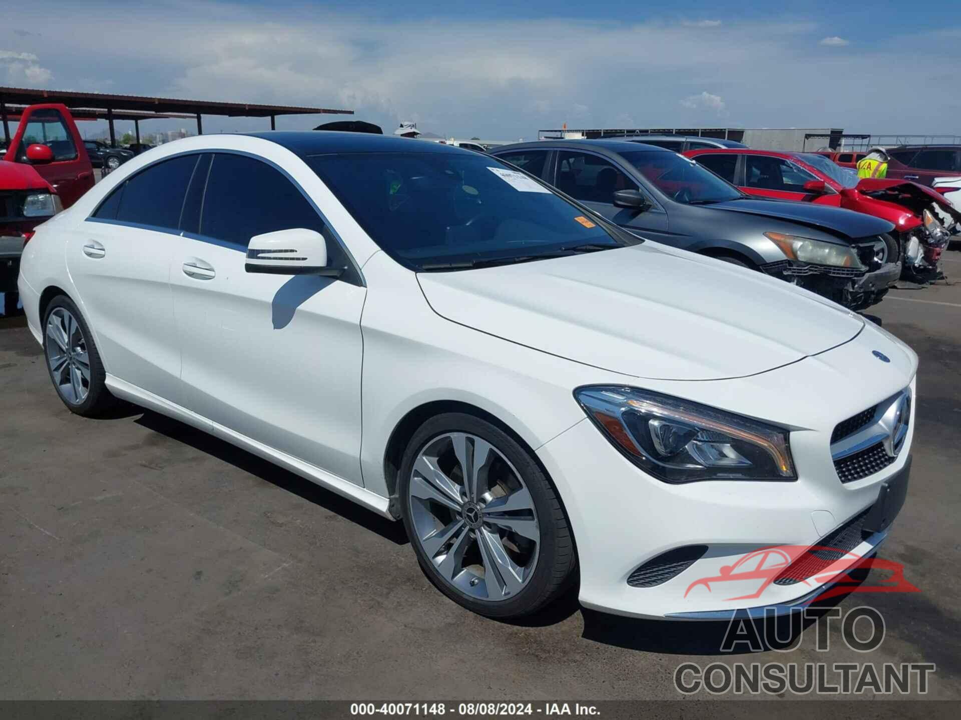 MERCEDES-BENZ CLA 250 2018 - WDDSJ4GB5JN640297