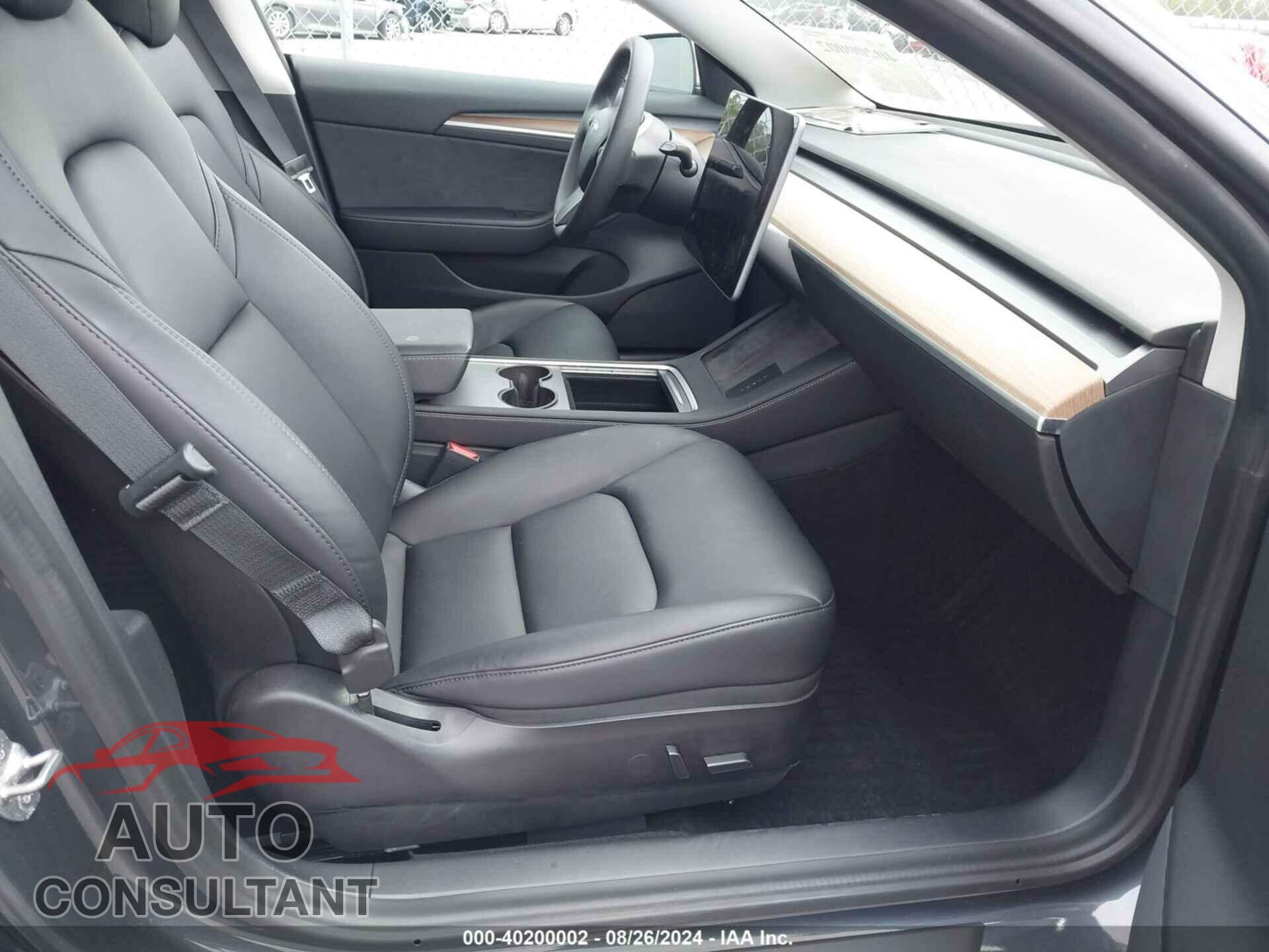TESLA MODEL 3 2021 - 5YJ3E1EA3MF058374