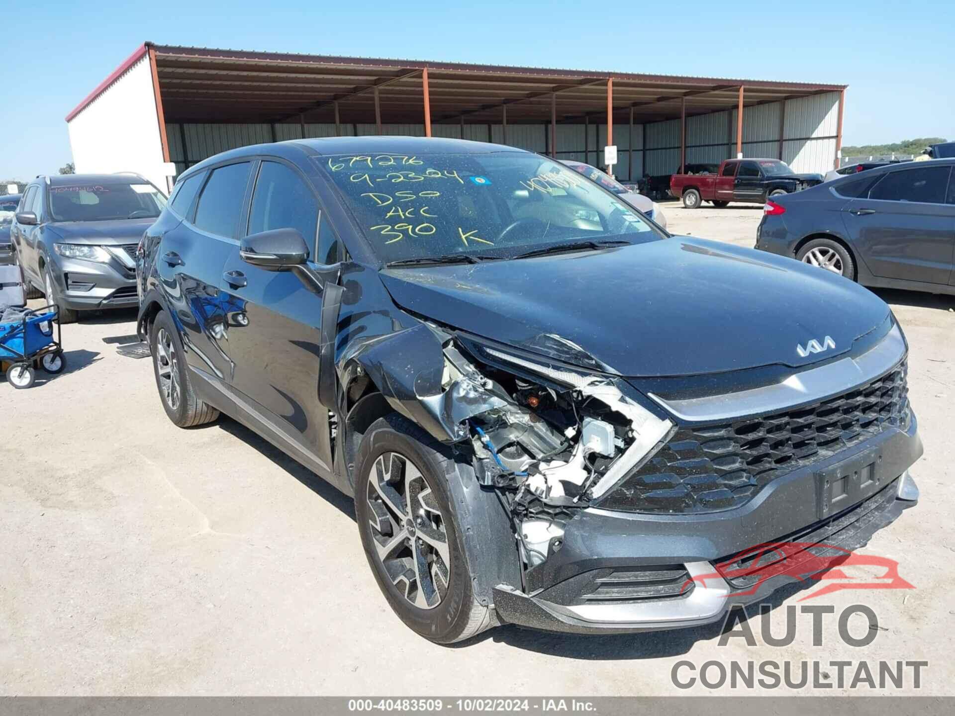 KIA SPORTAGE 2023 - KNDPV3AF9P7103682