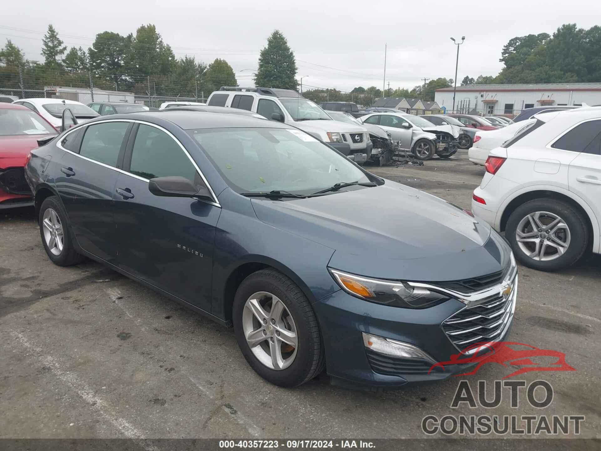 CHEVROLET MALIBU 2020 - 1G1ZB5ST1LF073734