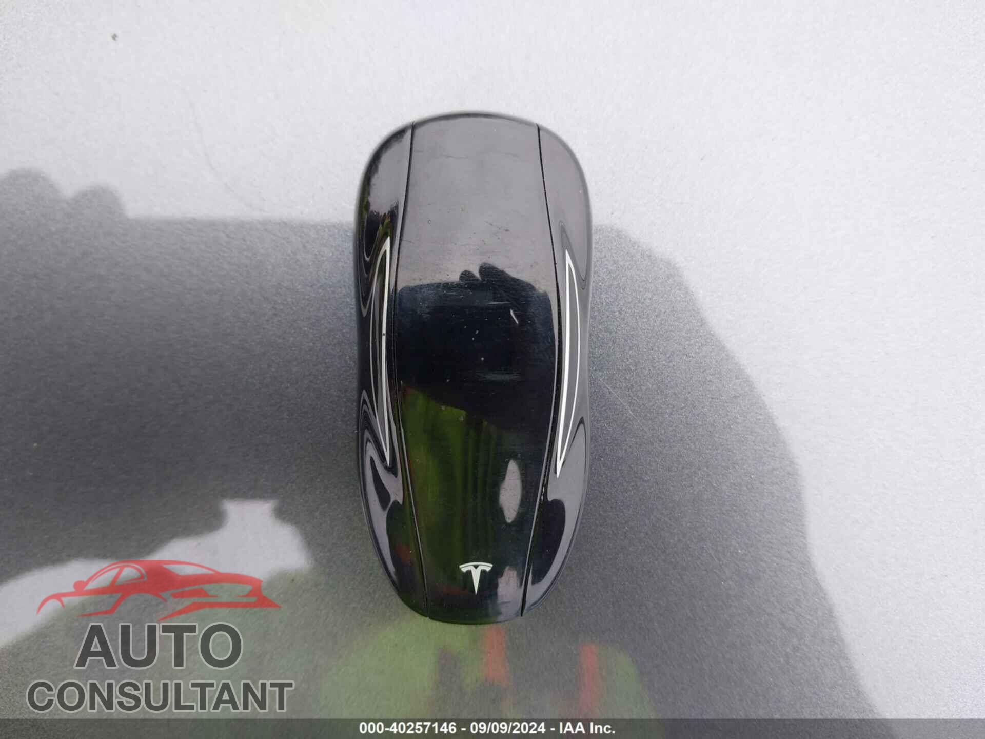 TESLA MODEL 3 2021 - 5YJ3E1EA4MF929878