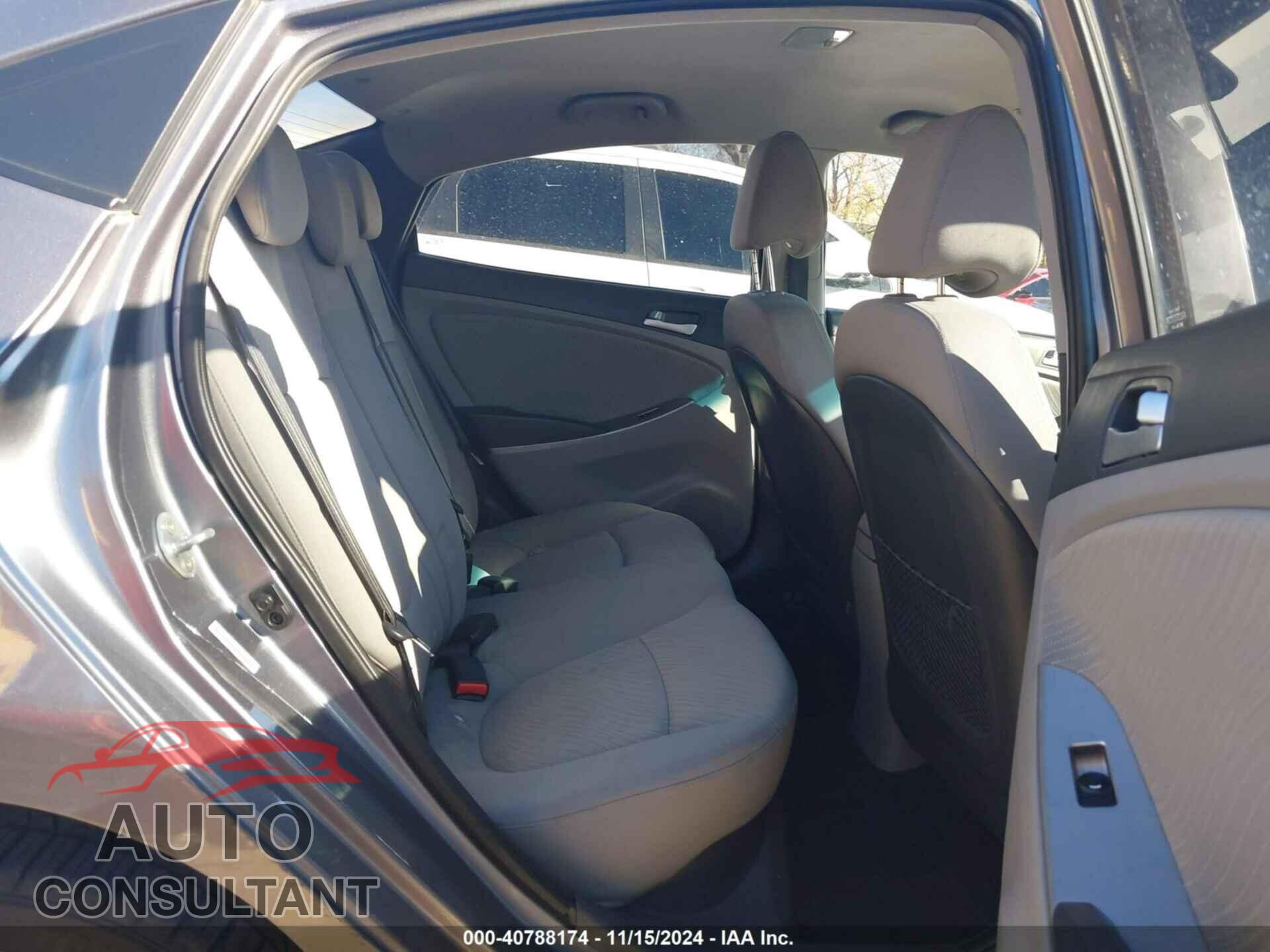 HYUNDAI ACCENT 2015 - KMHCU4AE7FU823217