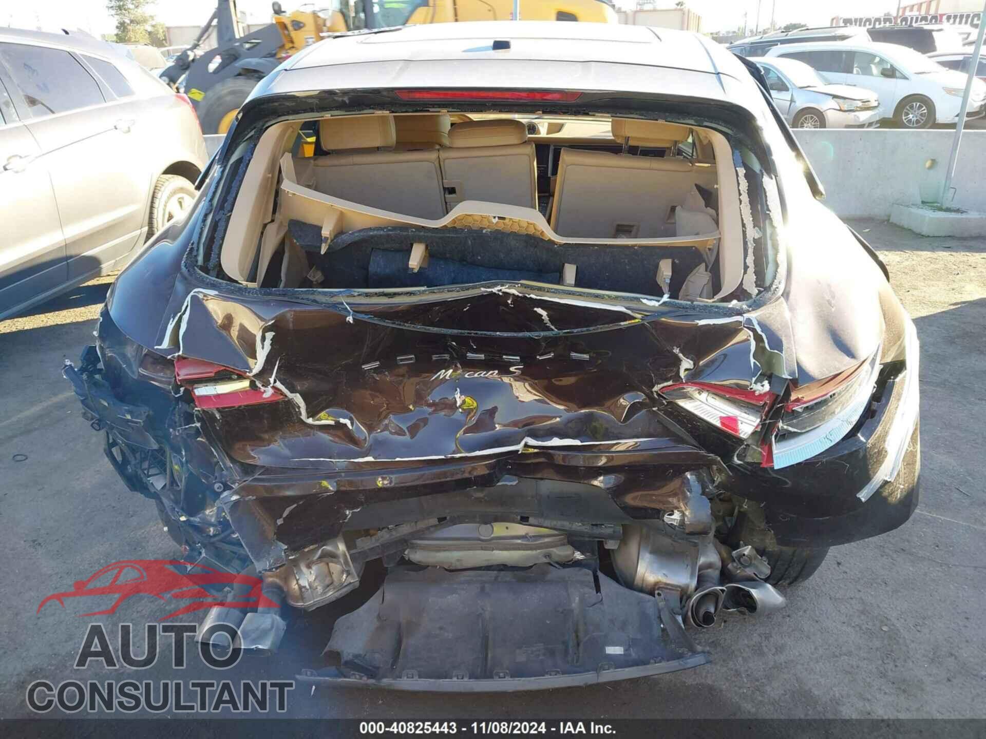 PORSCHE MACAN 2016 - WP1AB2A54GLB56909