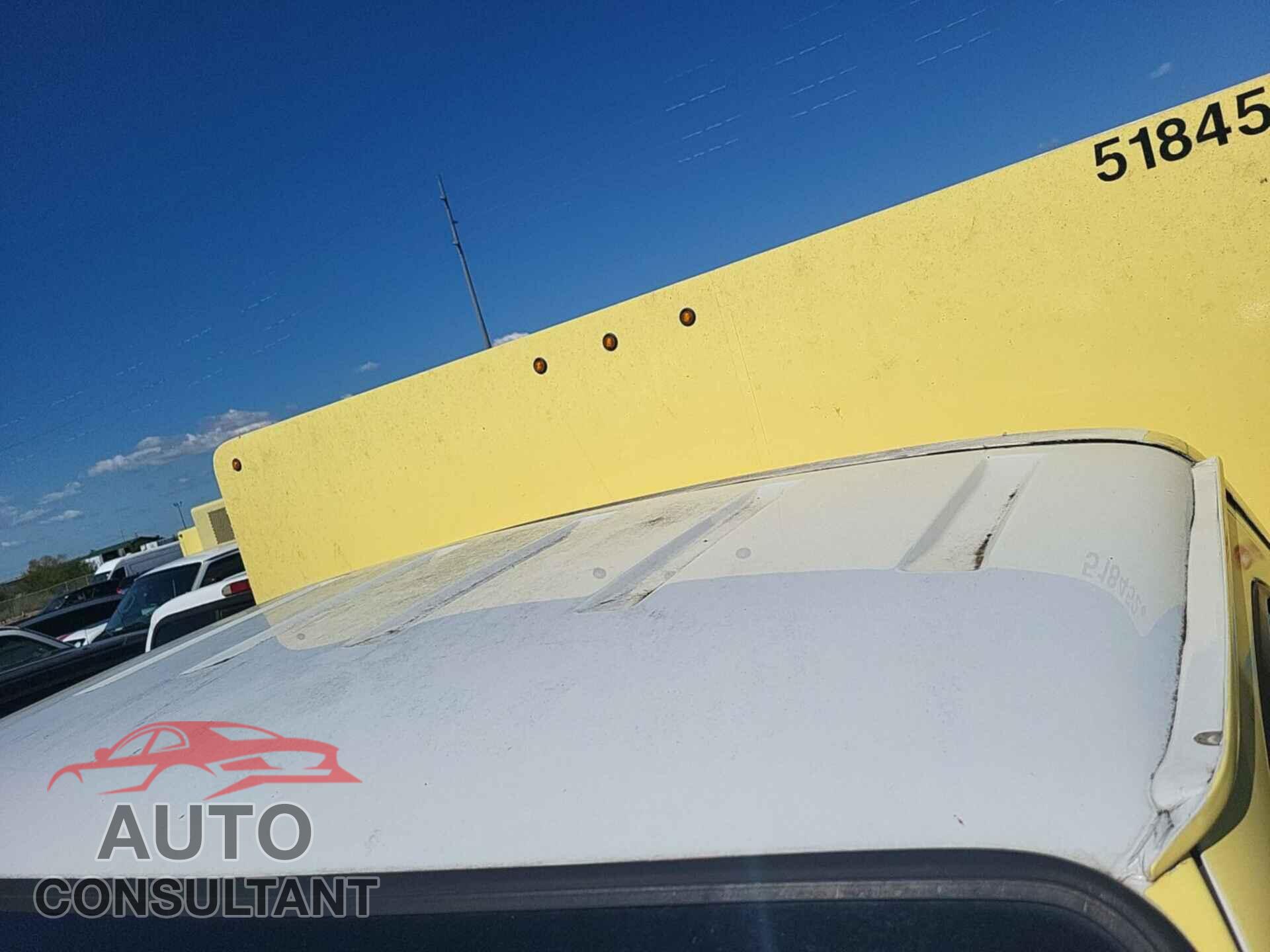 FORD ECONOLINE 2018 - 1FDXE4FS4JDC24930