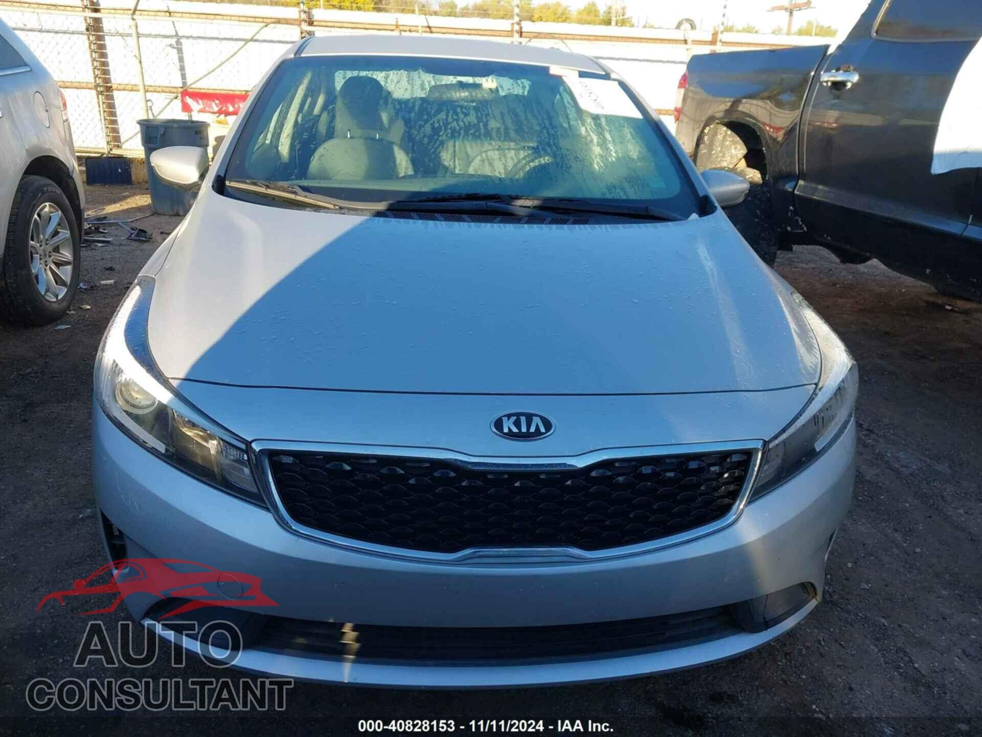 KIA FORTE 2017 - 3KPFL4A75HE084954