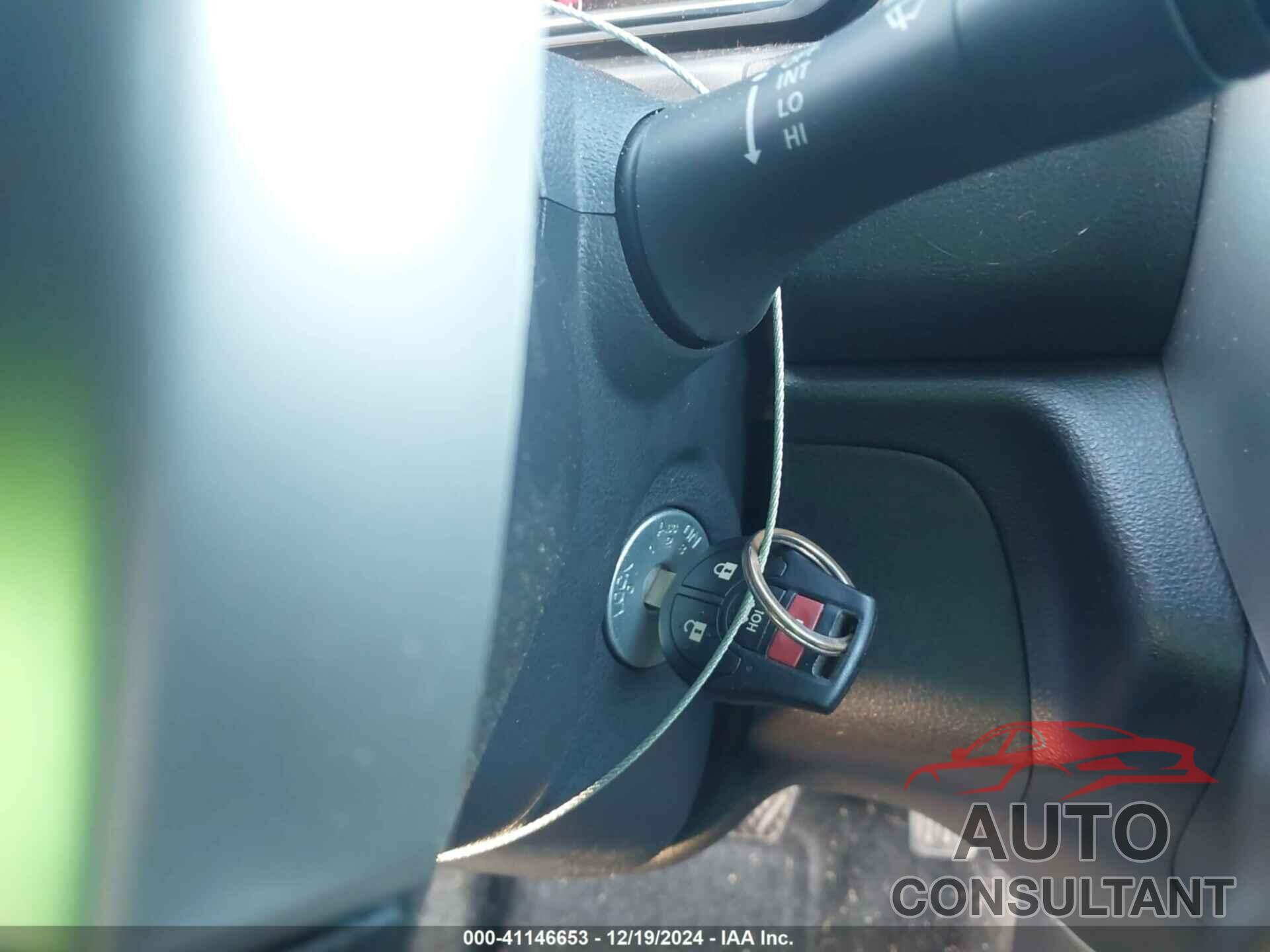 NISSAN VERSA 2018 - 3N1CN7APXJL841933