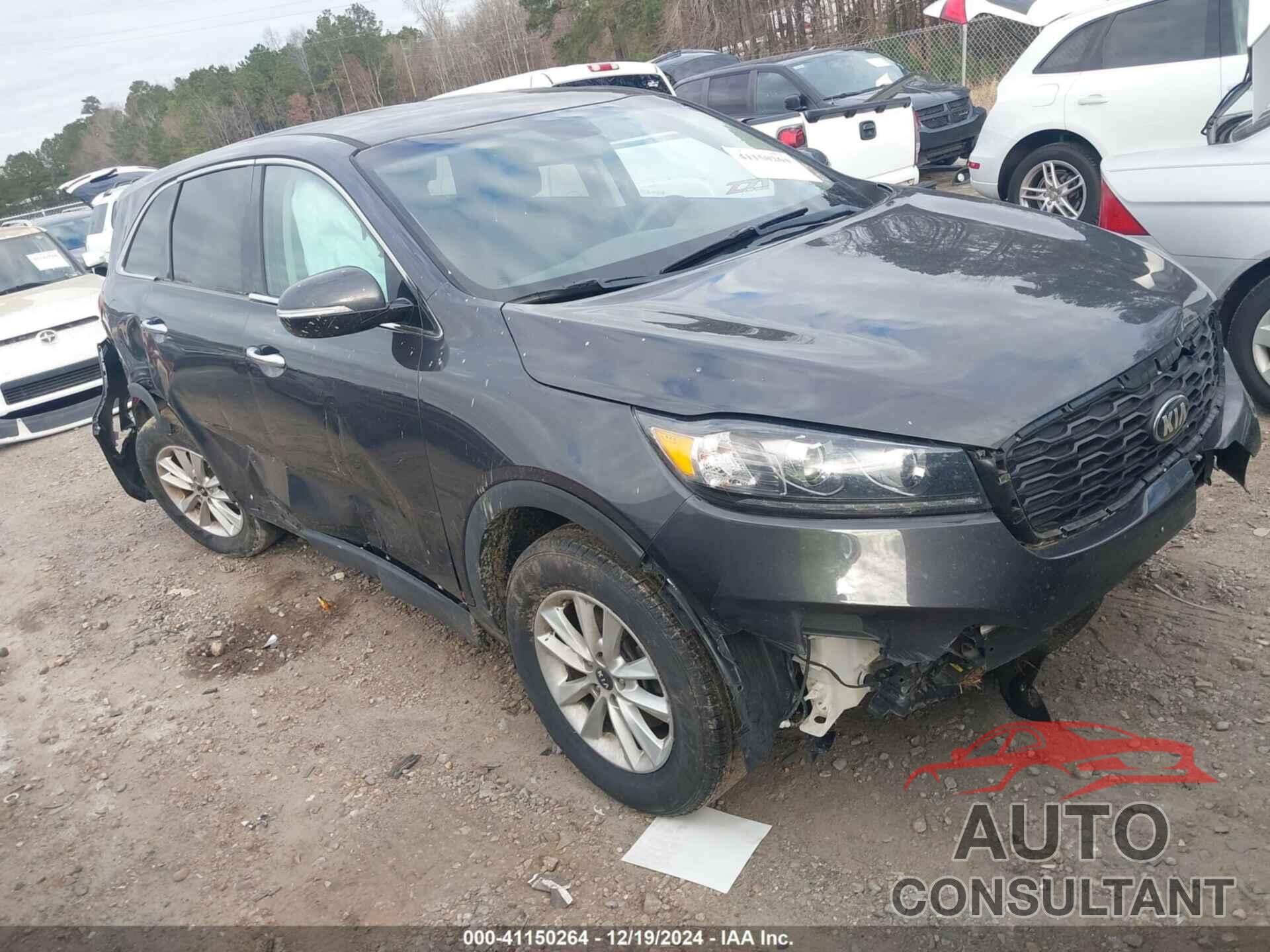 KIA SORENTO 2019 - 5XYPG4A33KG556309