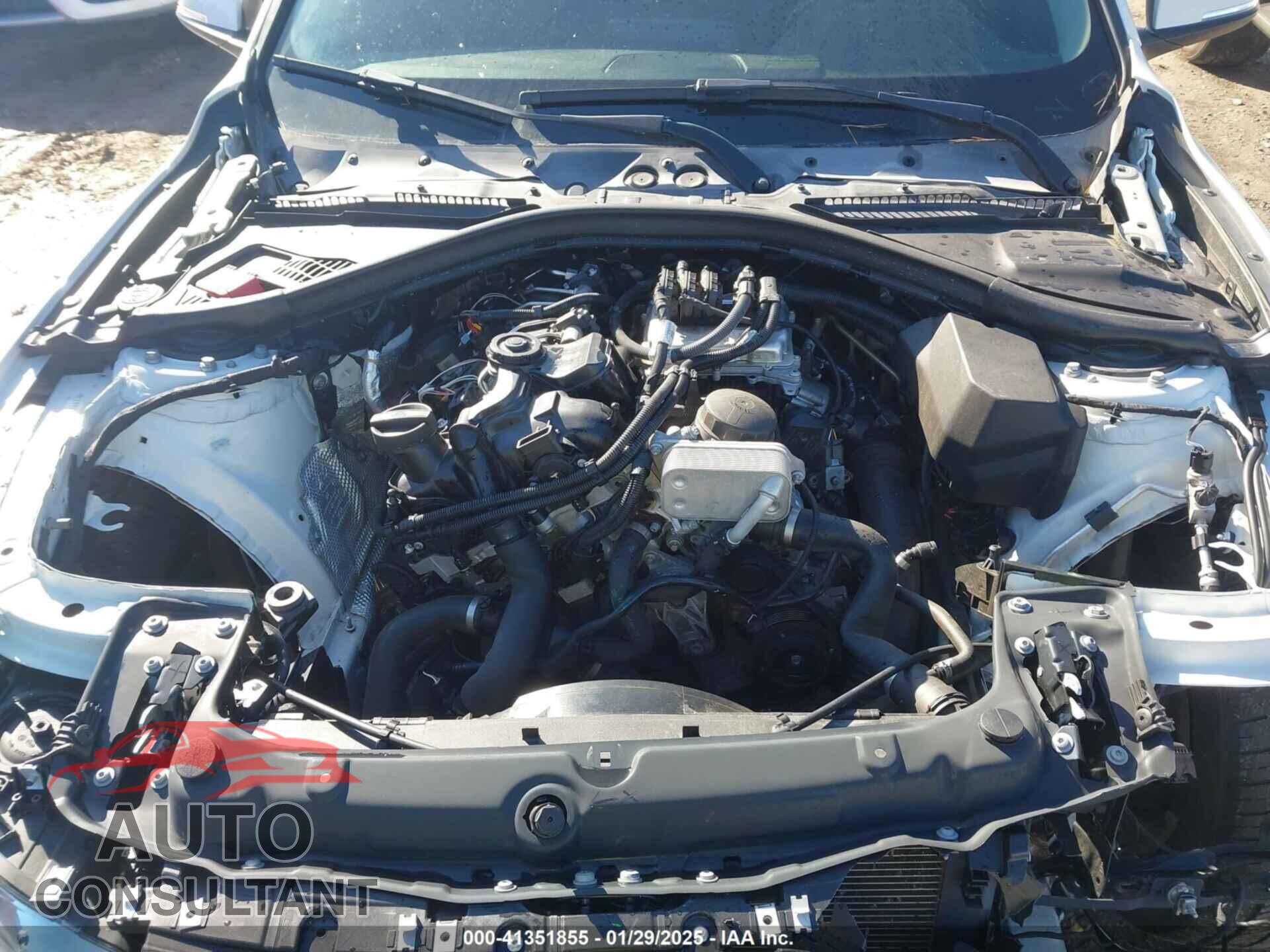 BMW 320I 2016 - WBA8E1G59GNU10690