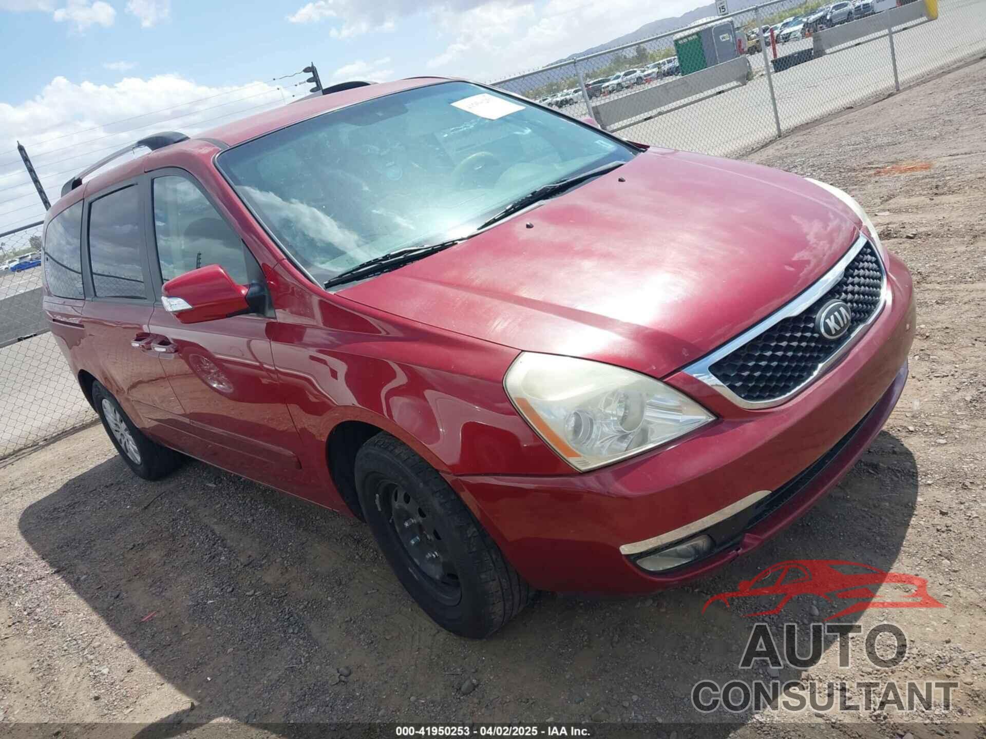 KIA SEDONA 2014 - KNDMG4C73E6543277