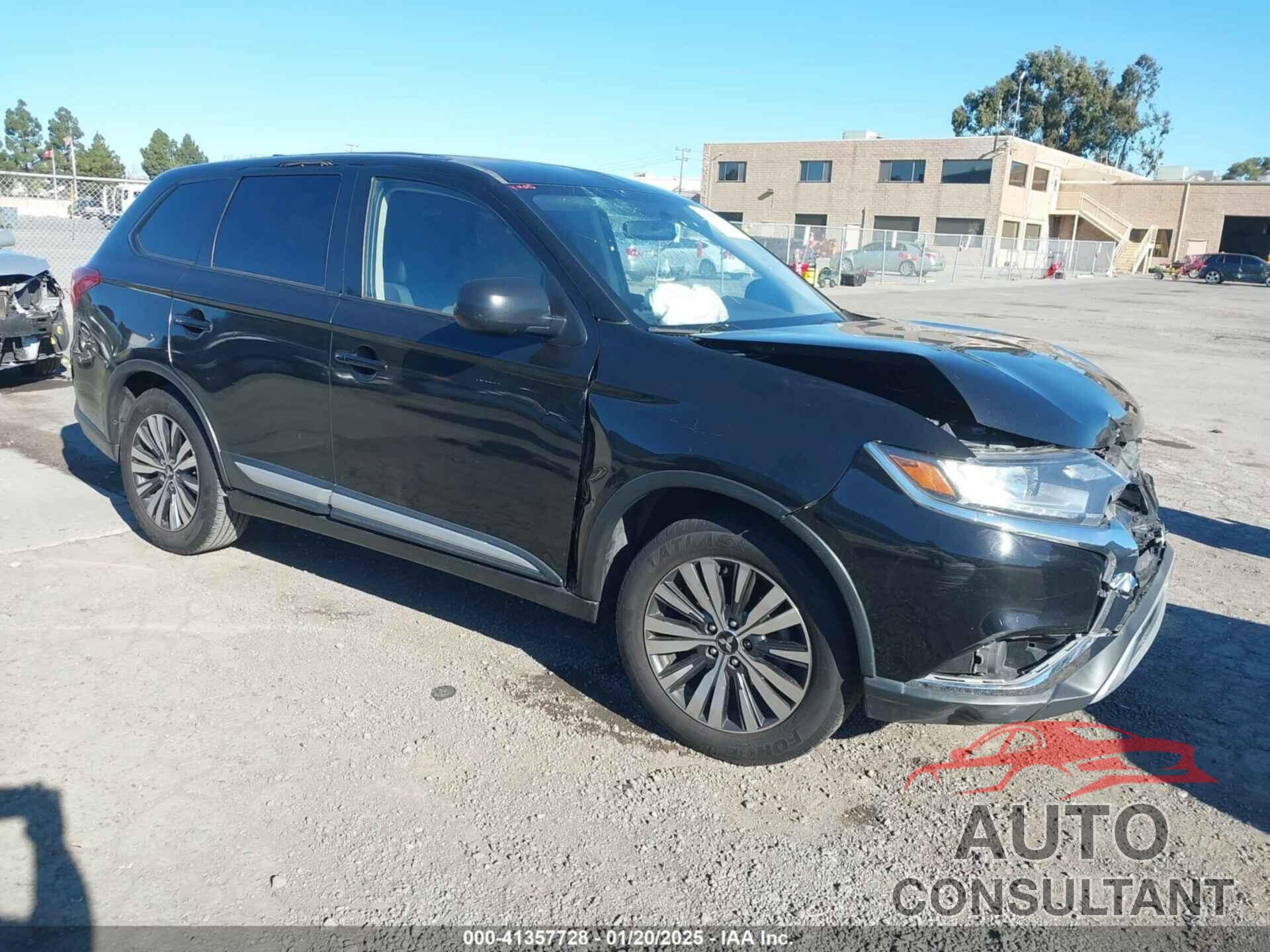 MITSUBISHI OUTLANDER 2019 - JA4AD2A36KZ017617