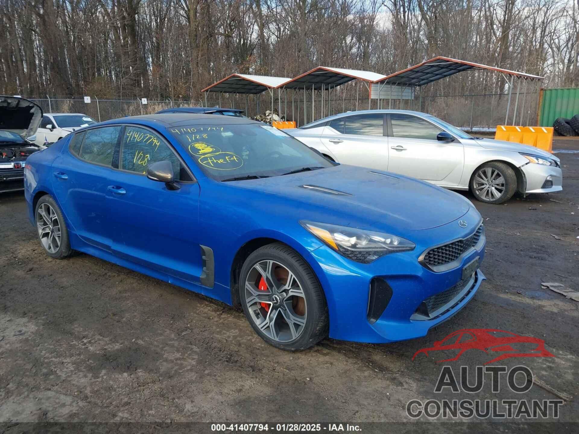 KIA STINGER 2018 - KNAE55LC0J6015863
