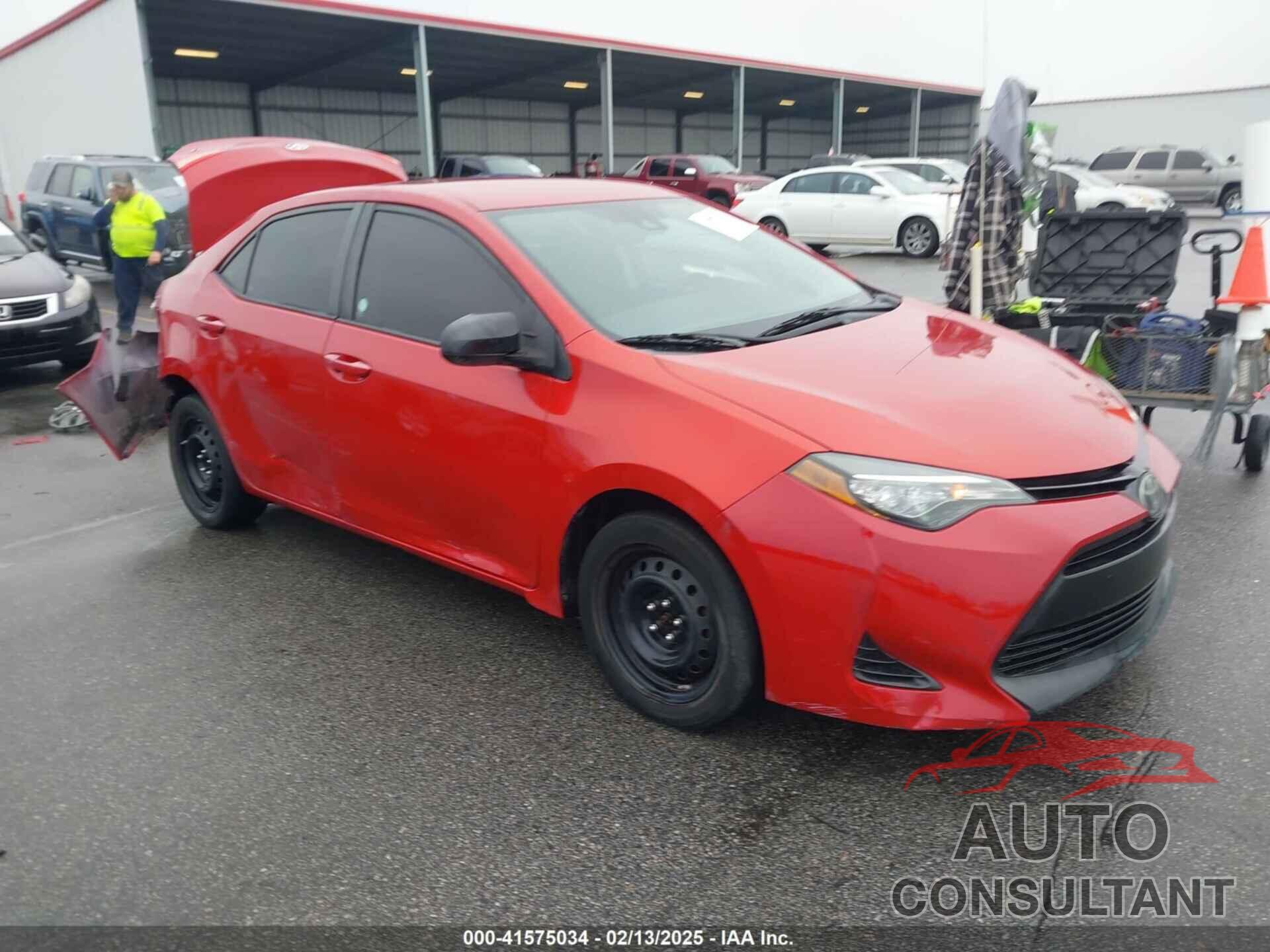 TOYOTA COROLLA 2017 - 5YFBURHE7HP585811