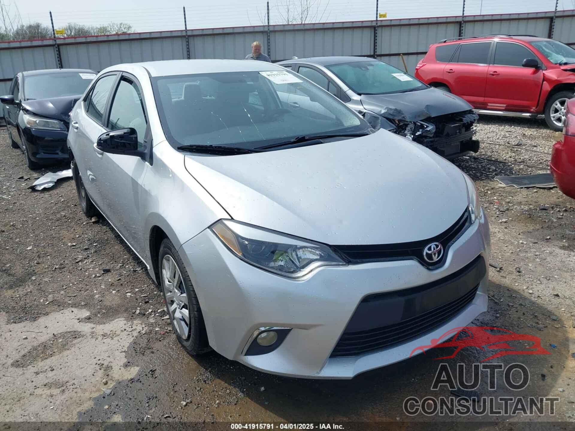 TOYOTA COROLLA 2015 - 5YFBURHE3FP310529