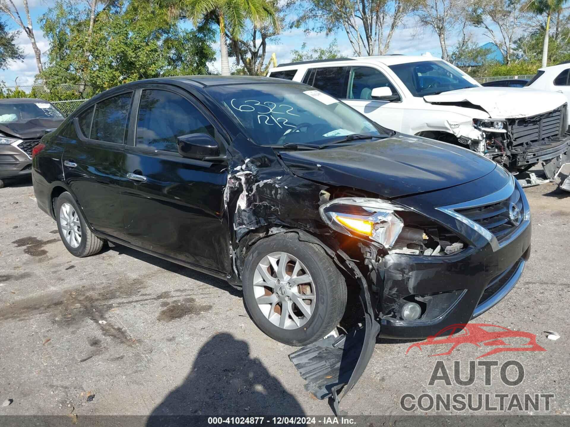 NISSAN VERSA 2018 - 3N1CN7AP5JL826322