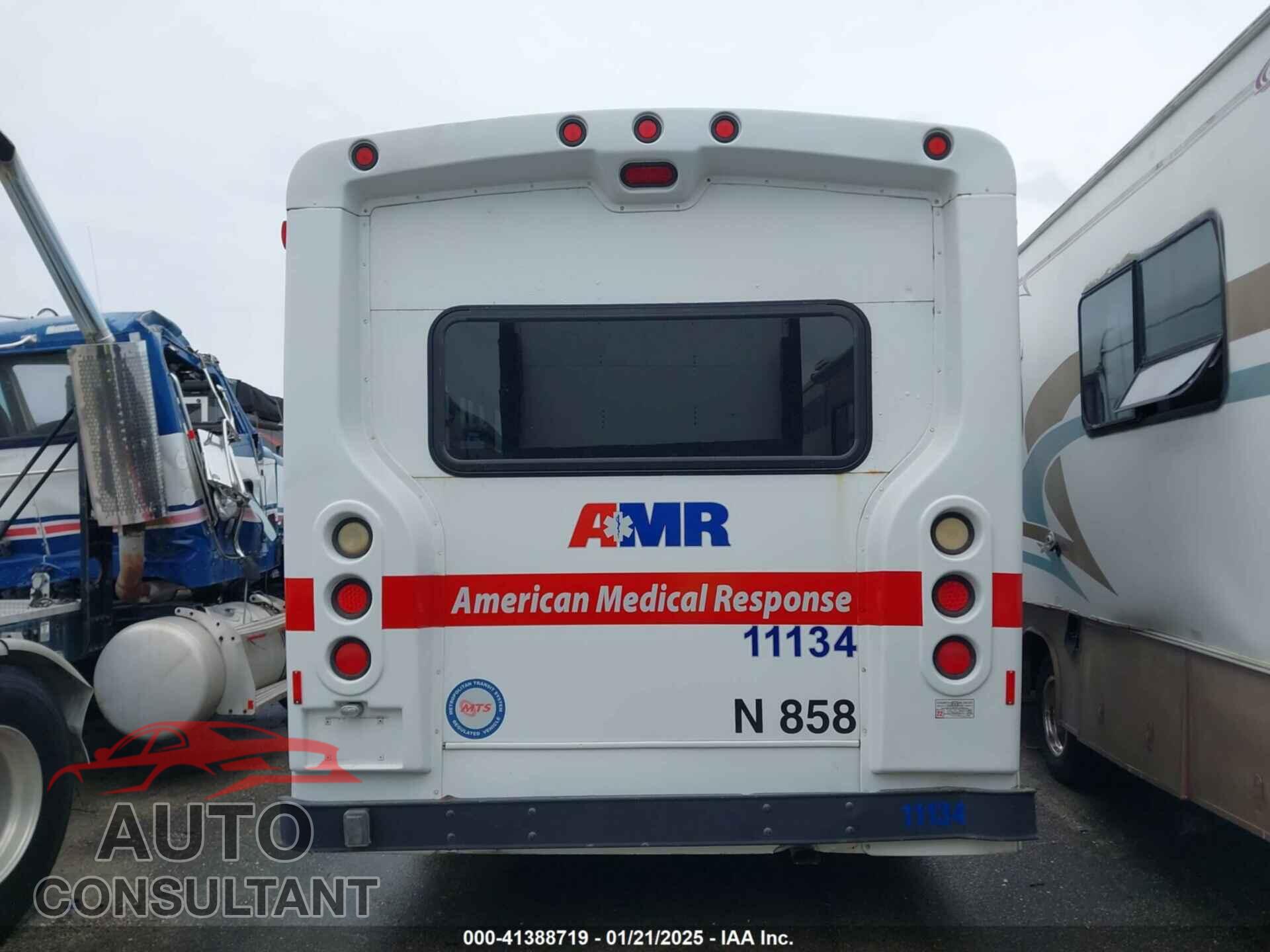 FORD E-350 CUTAWAY 2012 - 1FDEE3FL0CDB11134
