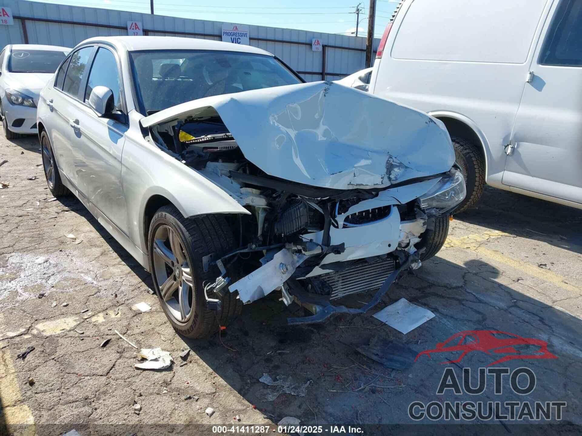 BMW 320I 2013 - WBA3B1C56DF462549