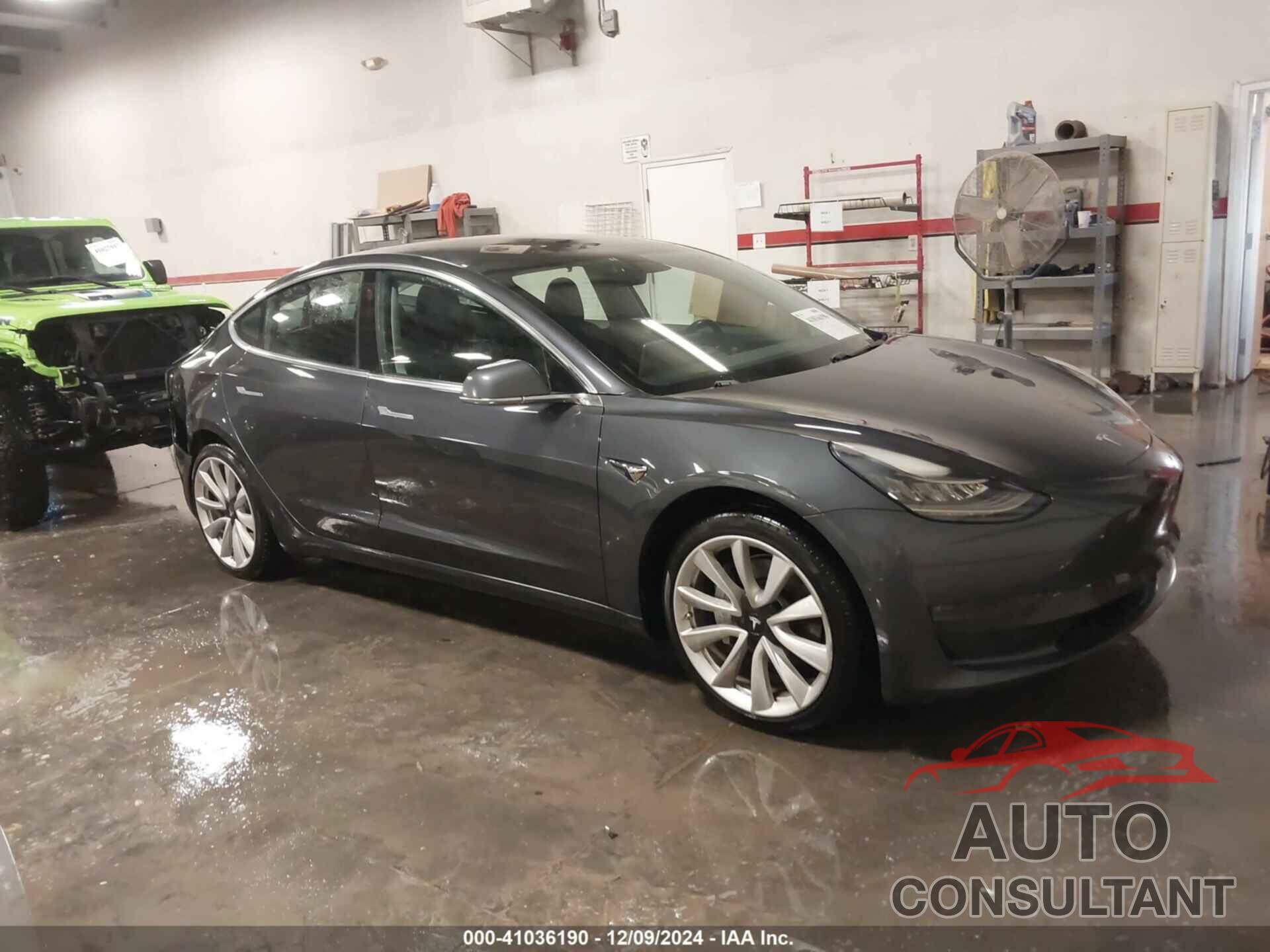 TESLA MODEL 3 2018 - 5YJ3E1EA2JF052853