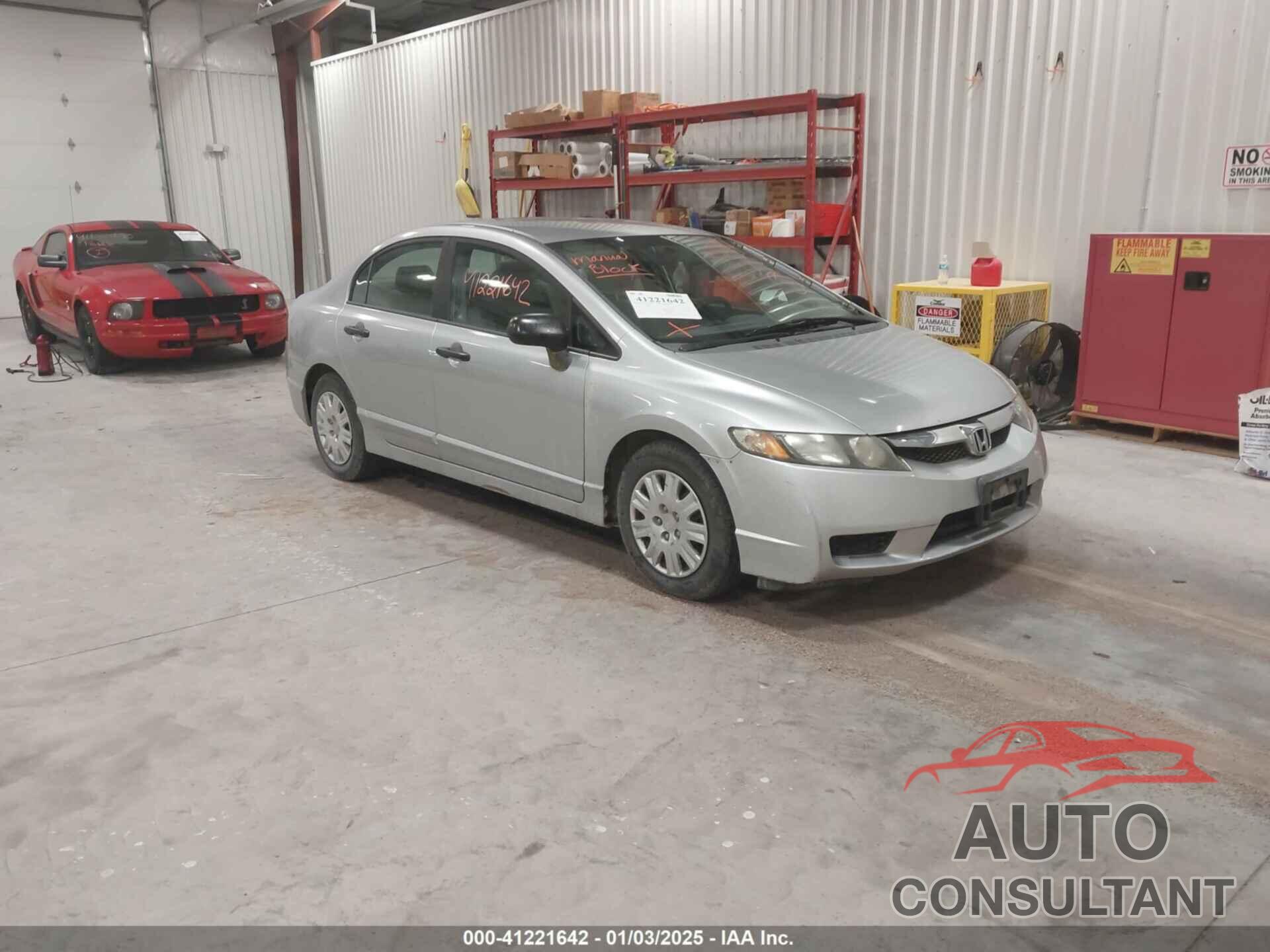 HONDA CIVIC 2010 - 19XFA1E32AE028813