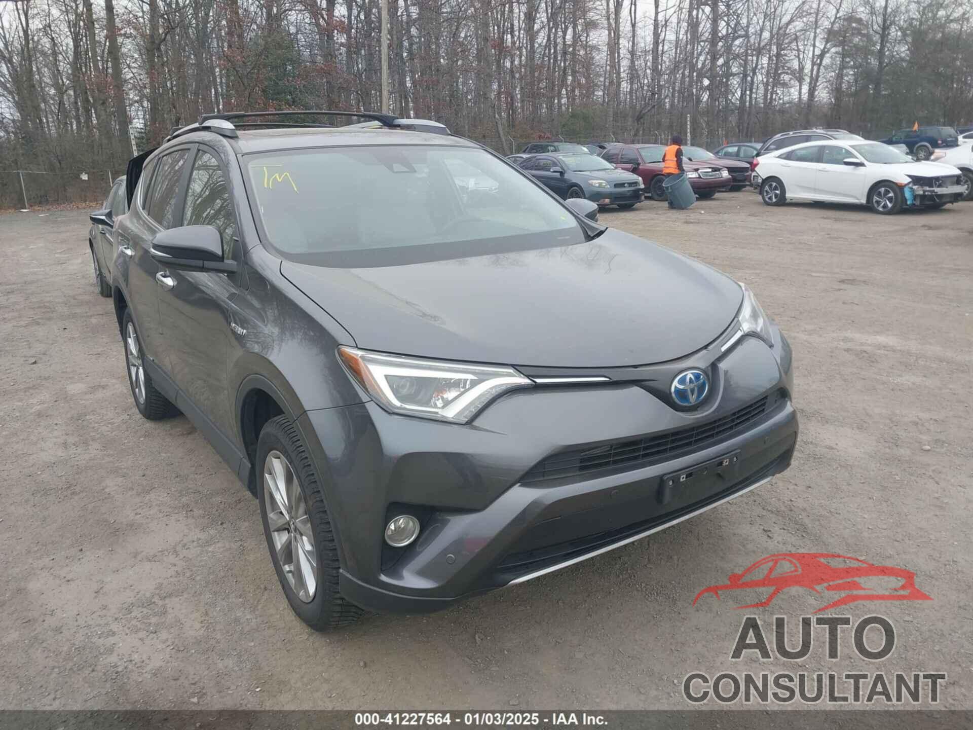 TOYOTA RAV4 HYBRID 2017 - JTMDJREVXHD085926