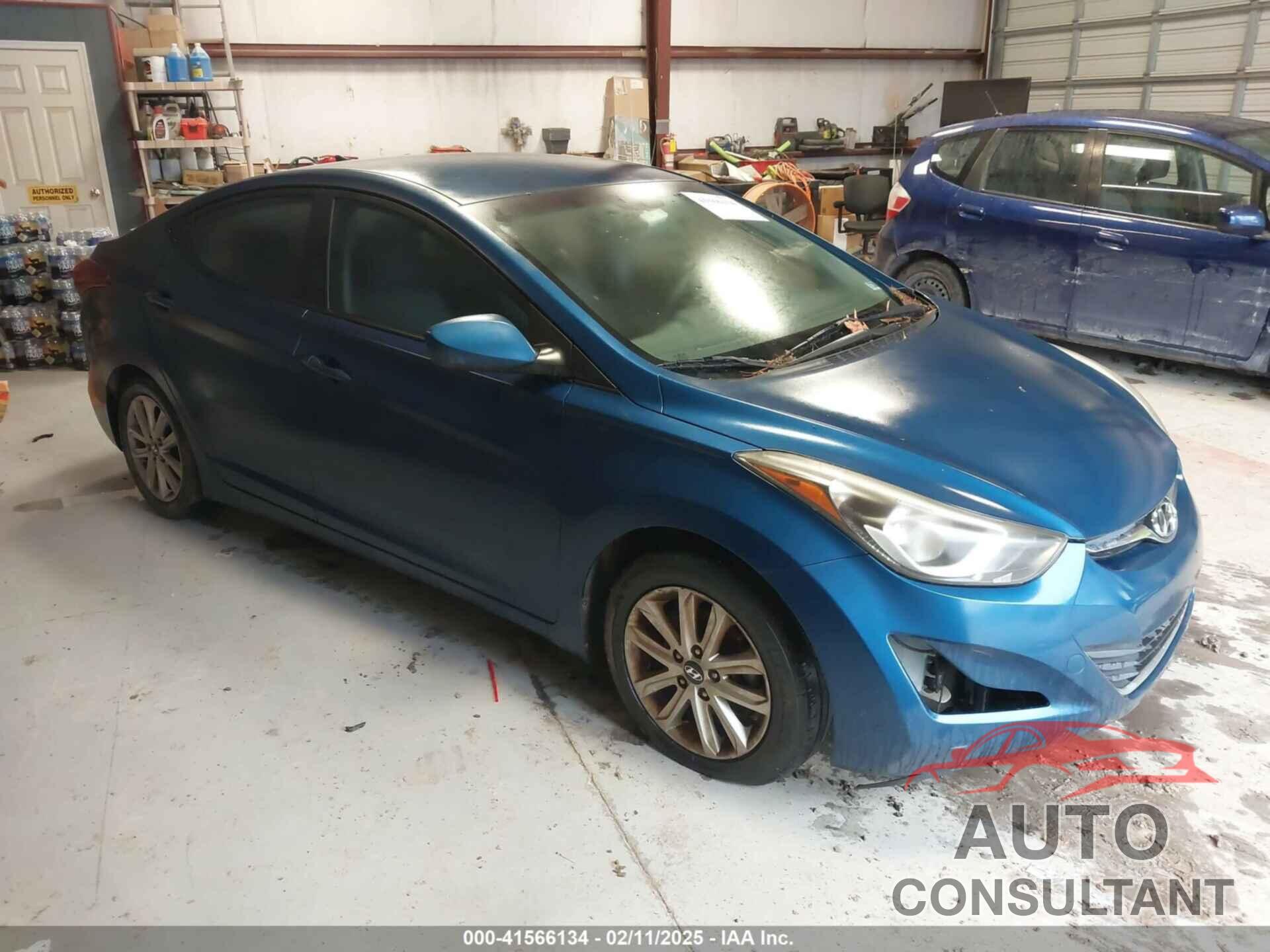 HYUNDAI ELANTRA 2016 - KMHDH4AE3GU570228