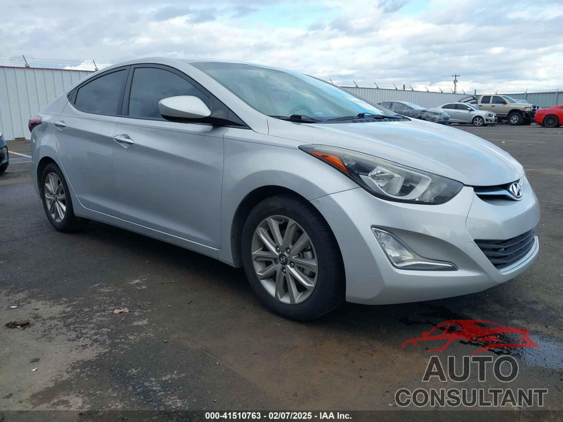 HYUNDAI ELANTRA 2014 - KMHDH4AE9EU121357