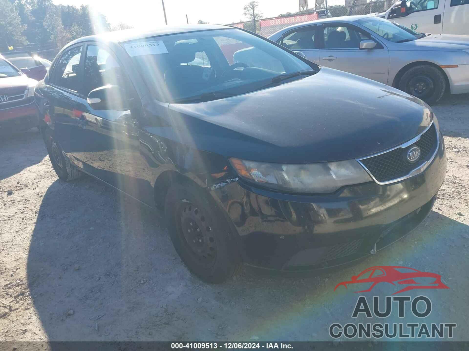 KIA FORTE 2010 - KNAFU4A25A5876120